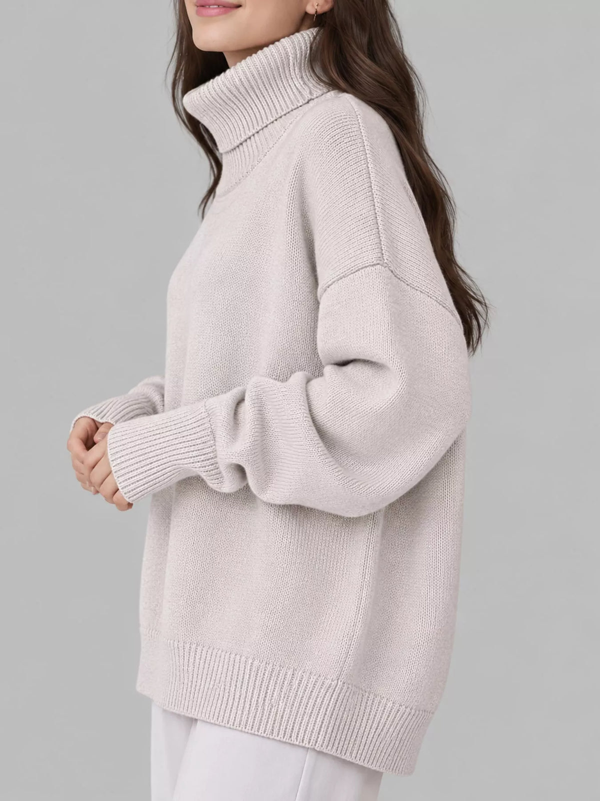 Turtleneck sweater, beige side