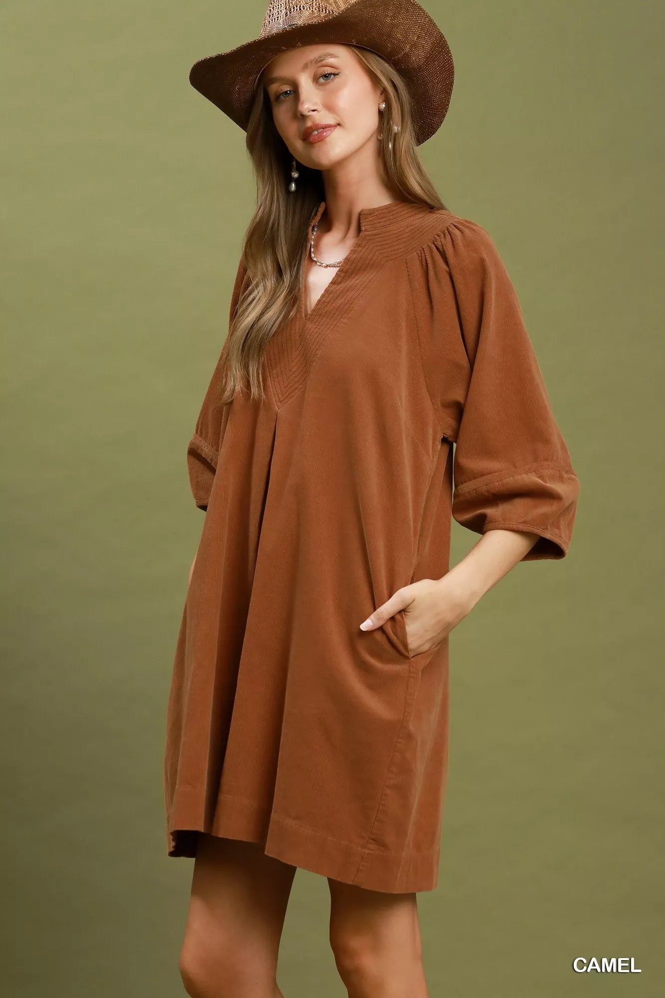 Women's apparel – product view 2
