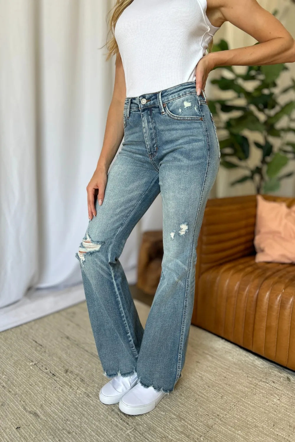 Women's jeans – product view 6