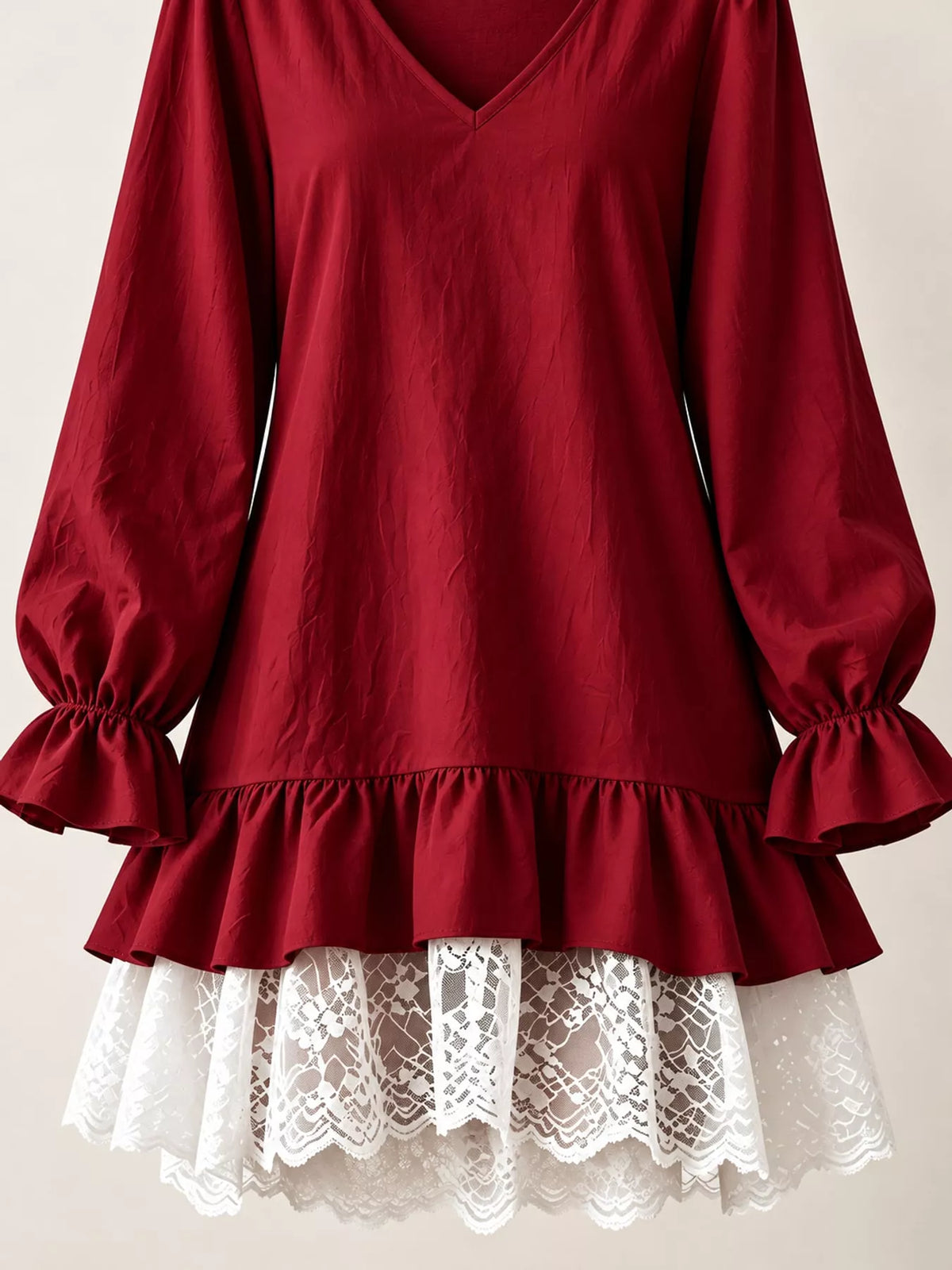 Lace-hem dress, burgundy sleeve and hem detail