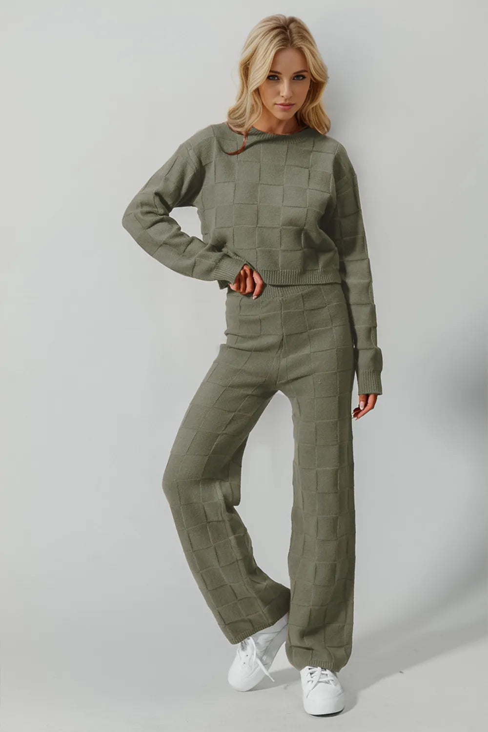 Women's clothing set – product view 3
