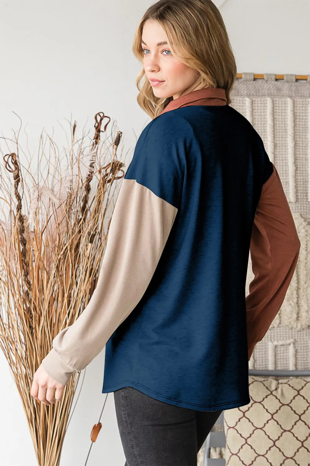 Women's apparel – product view 2