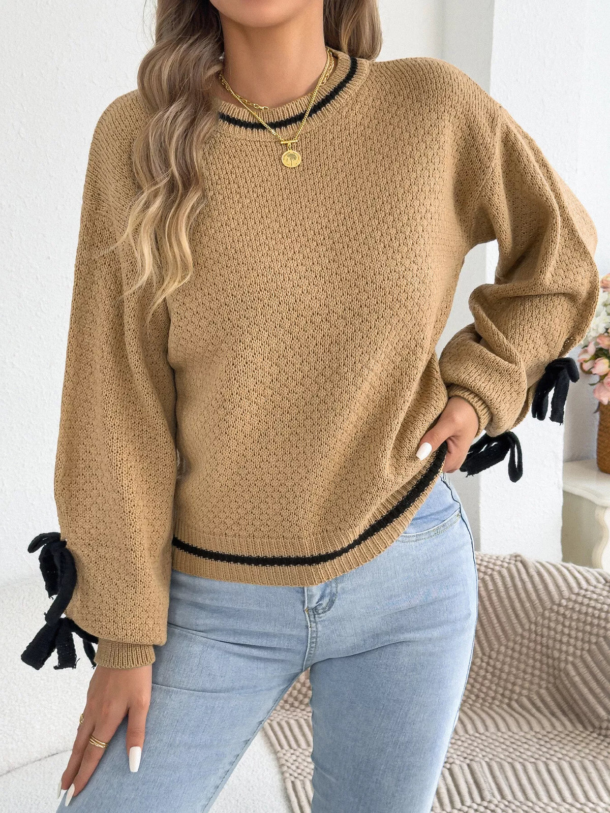 Khaki Color contrast bow-tie sleeve crew neck sweater