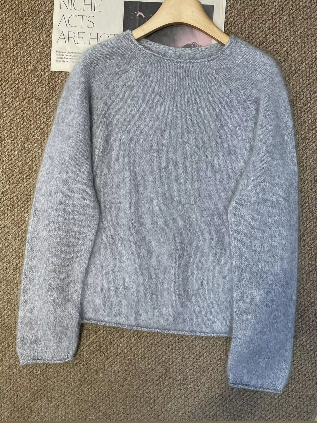 Round neck long sleeve sweater, product view