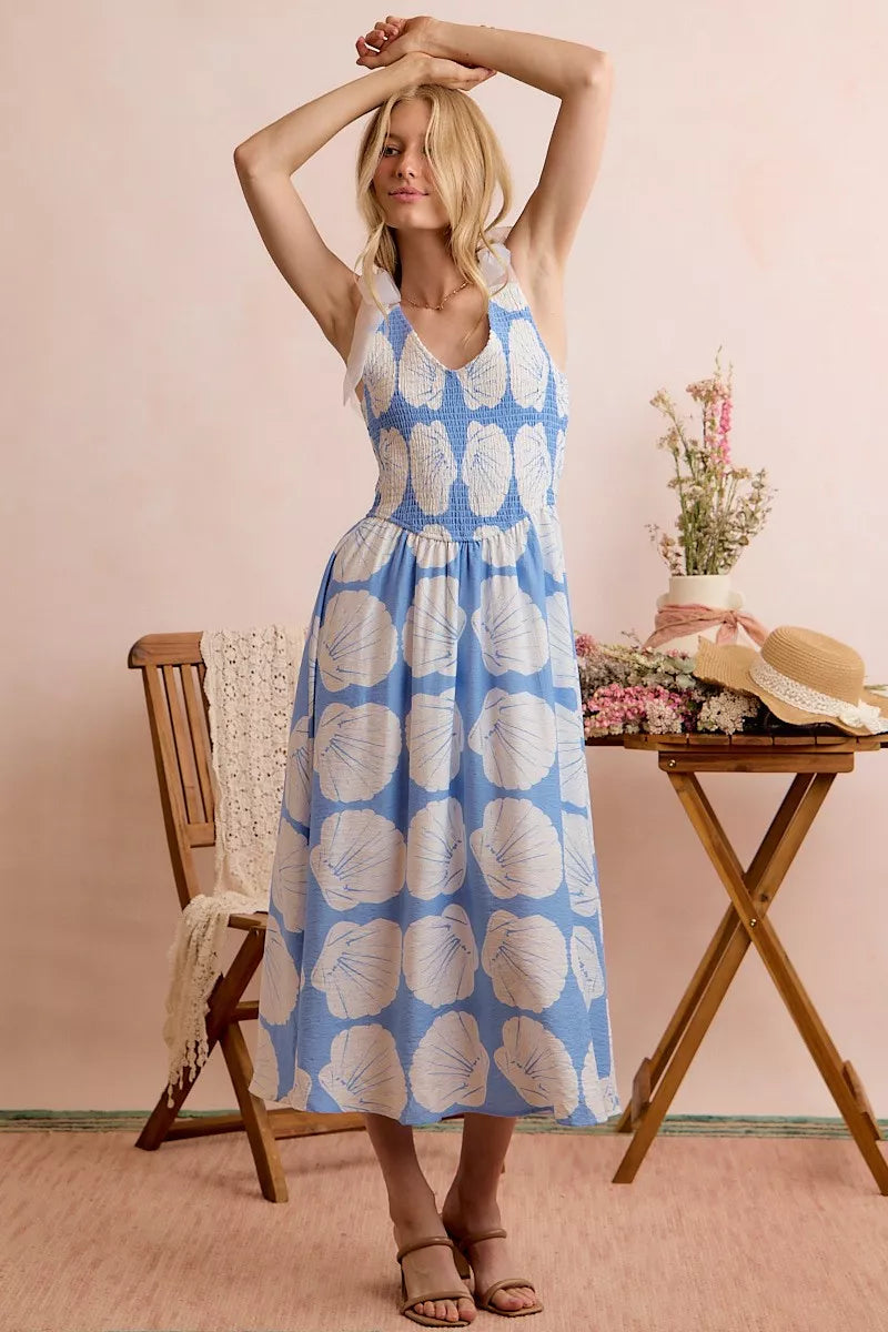 Women's apparel – product view 13