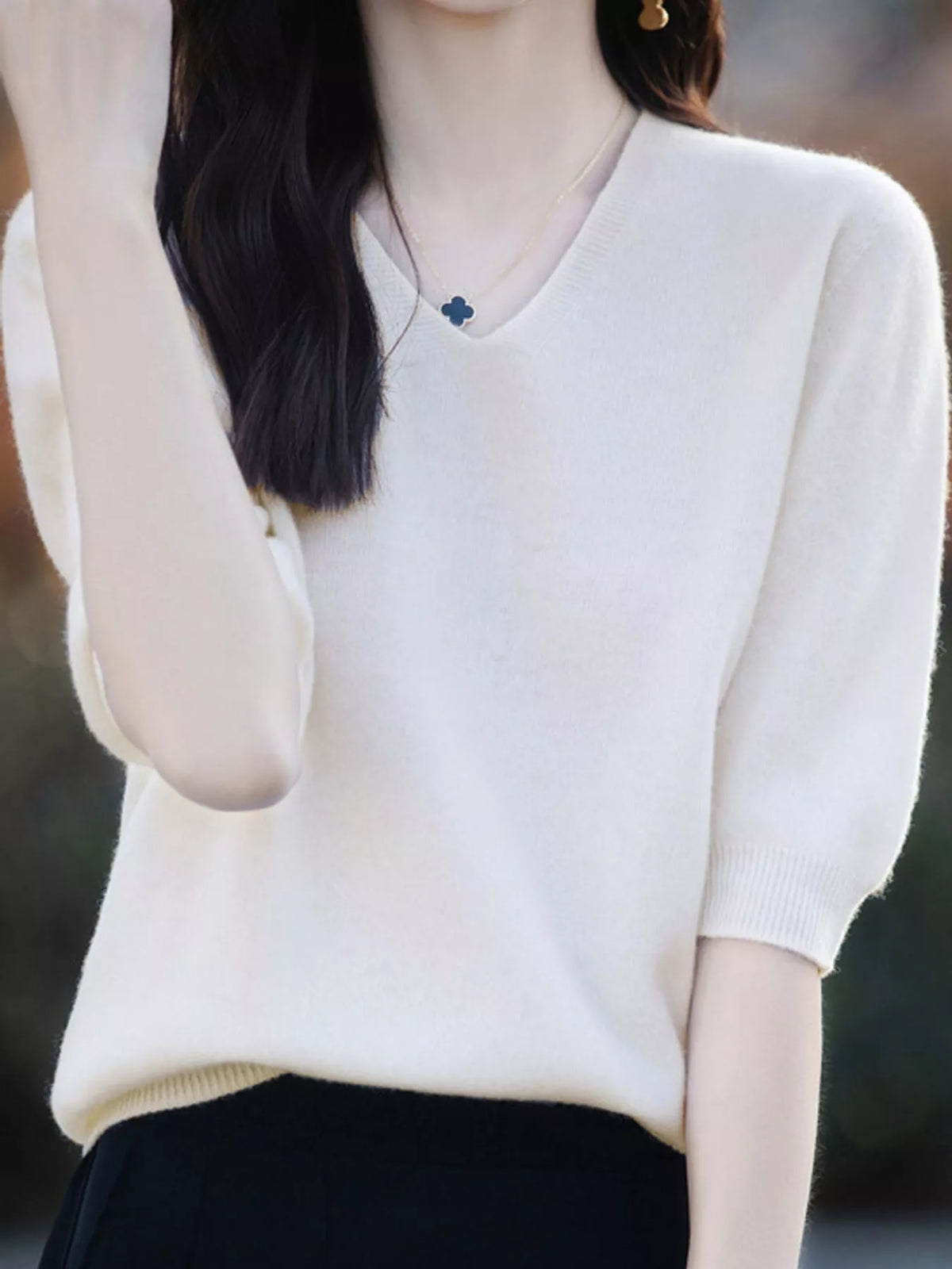 Short-sleeve sweater