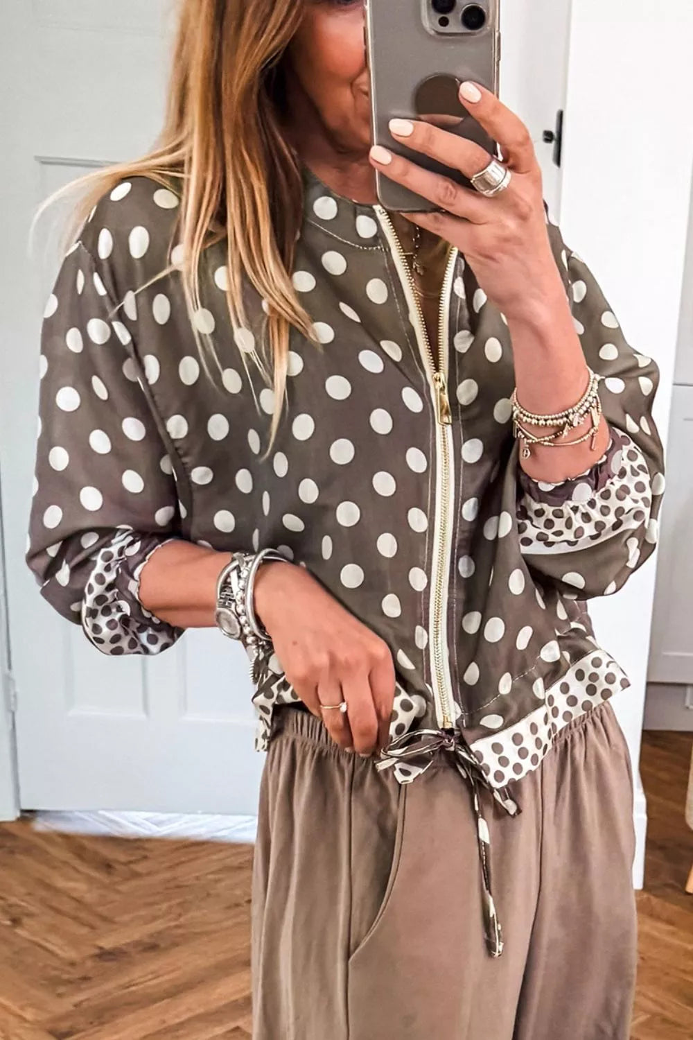 Polka-dot zip-up long sleeve shacket