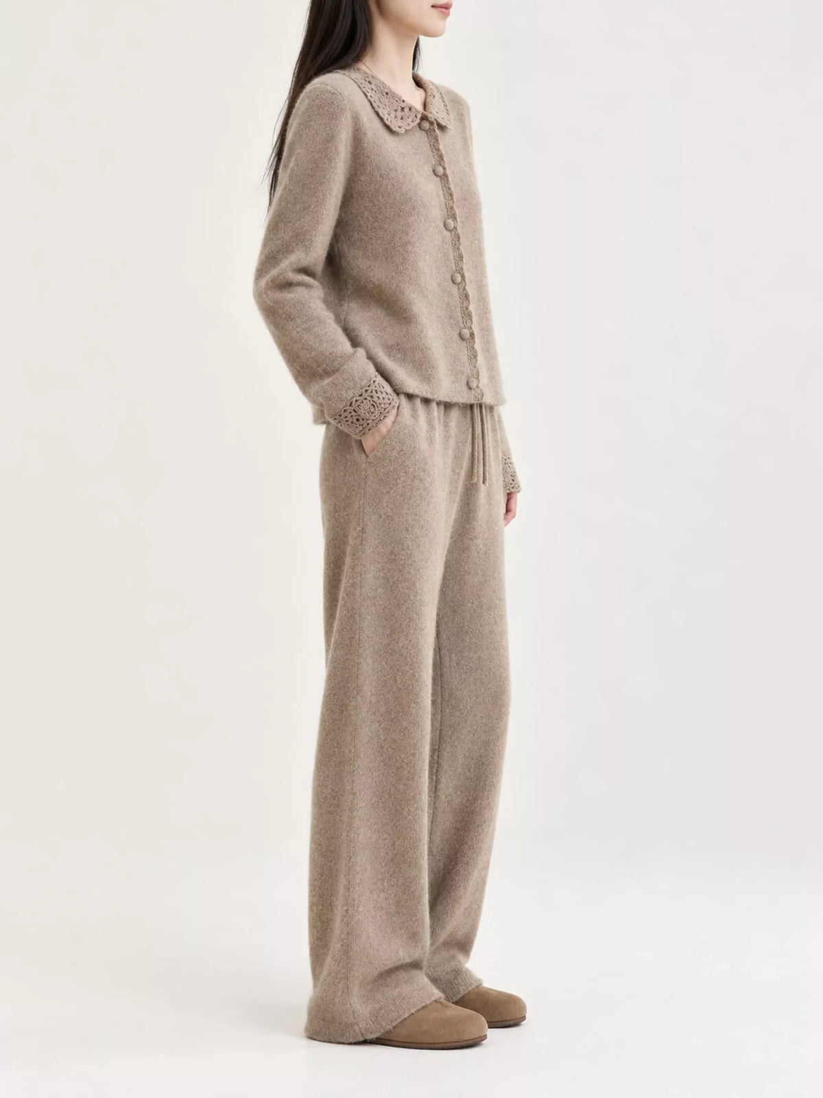 Lace-collar cardigan, taupe side