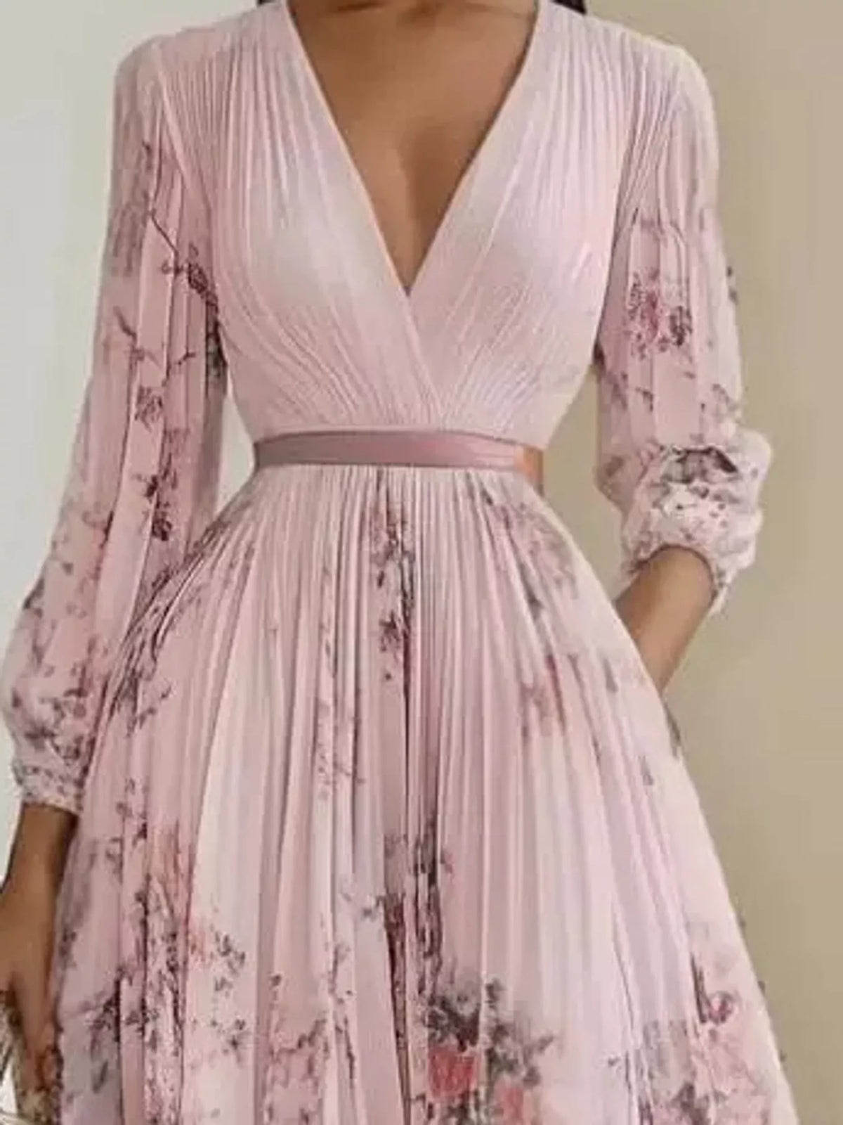 V-neck long sleeve maxi dress, construction and design details