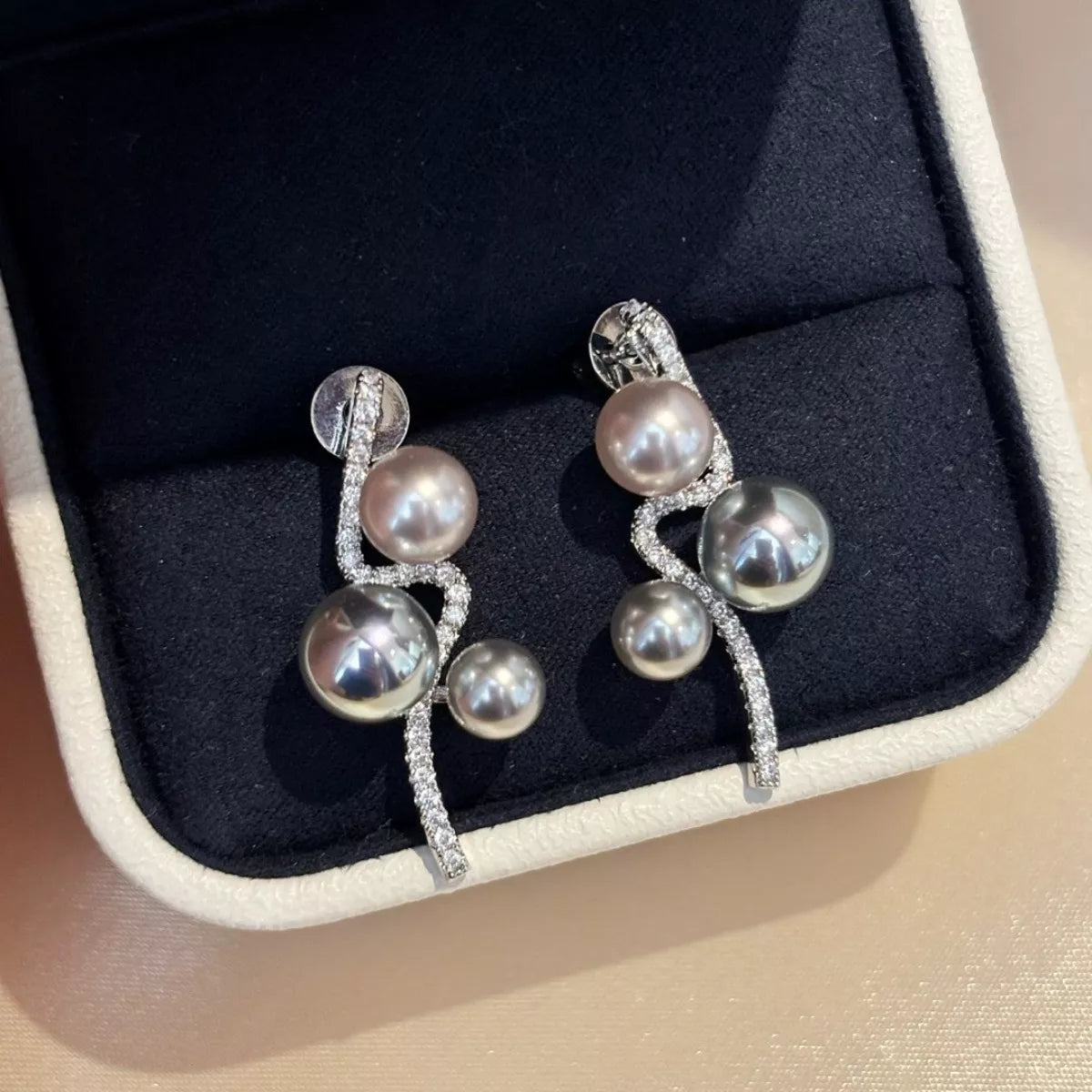 Trendsi Pearl & Zircon Dangle Earrings -