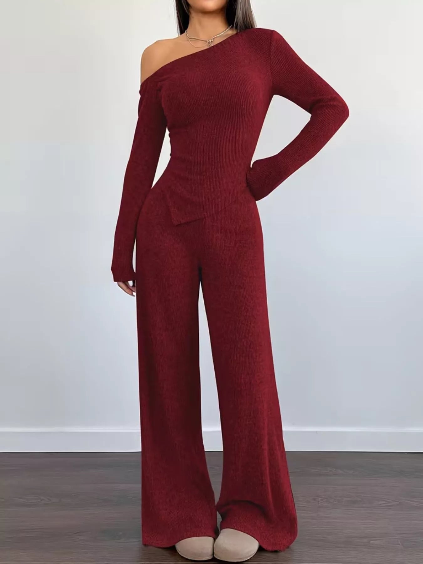 Women's clothing set – product view 10