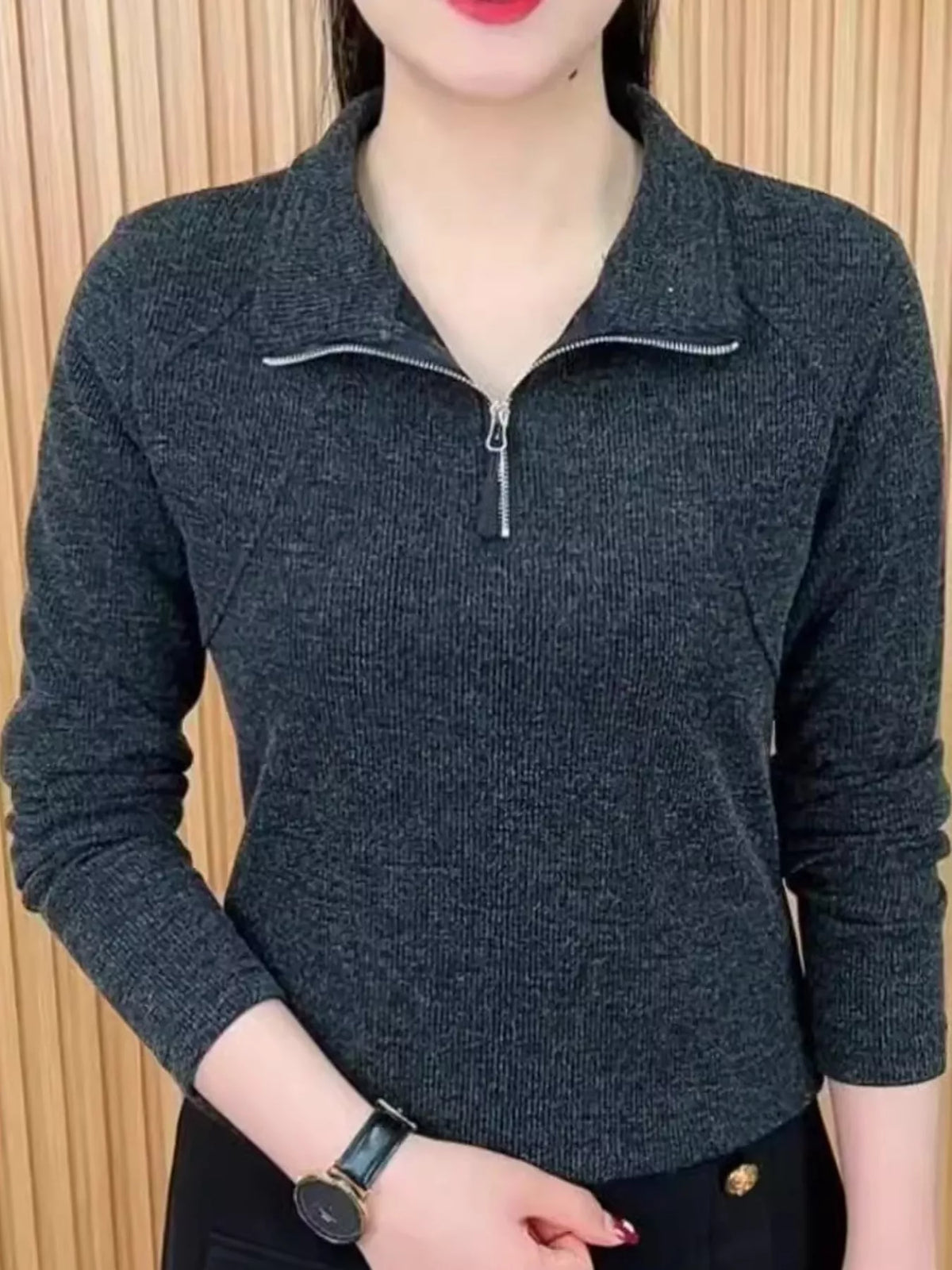 Quarter-zip ribbed top, charcoal front