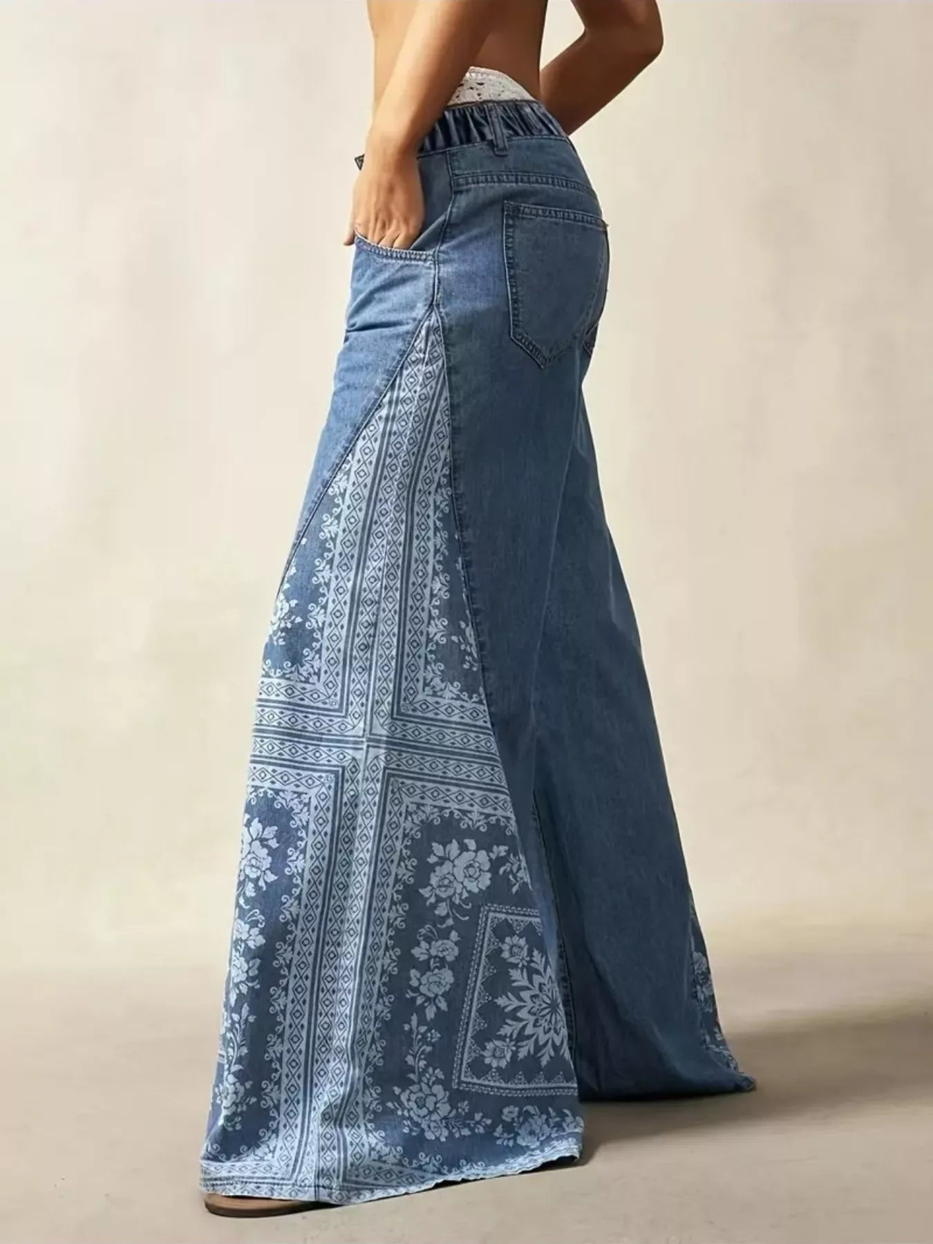 Trendsi Floral Print Wide-Leg Flare Jeans -