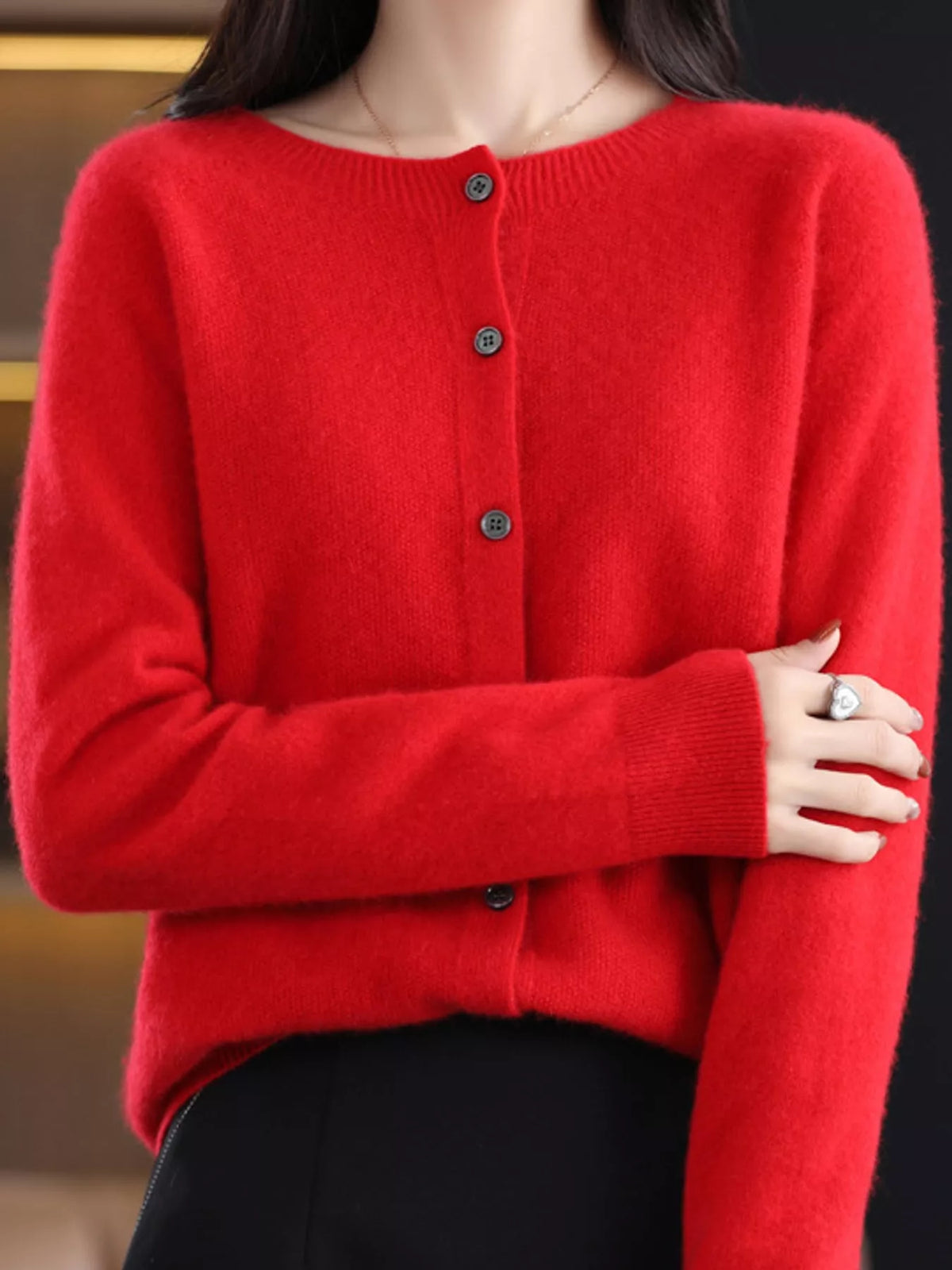 Ribbed cardigan, red front