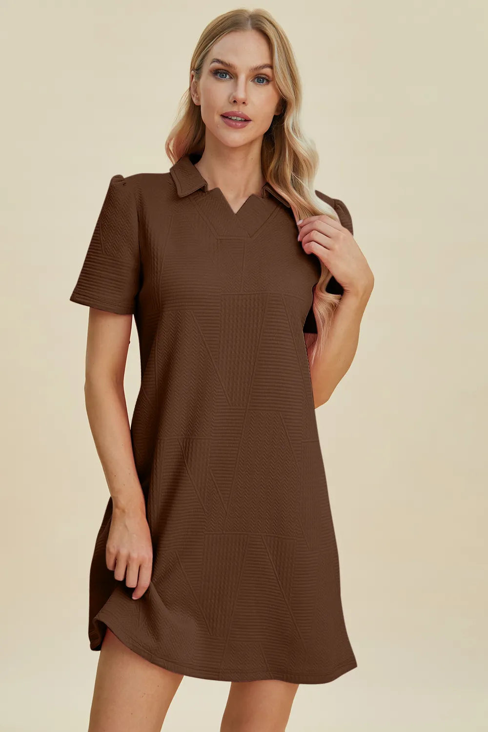 Women's apparel – product view 23