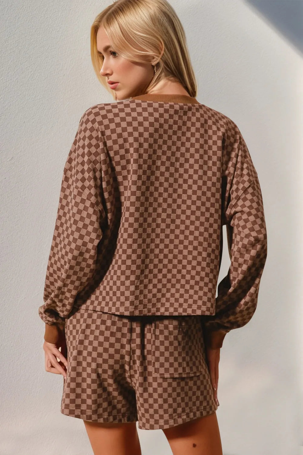 Women's clothing set – product view 2