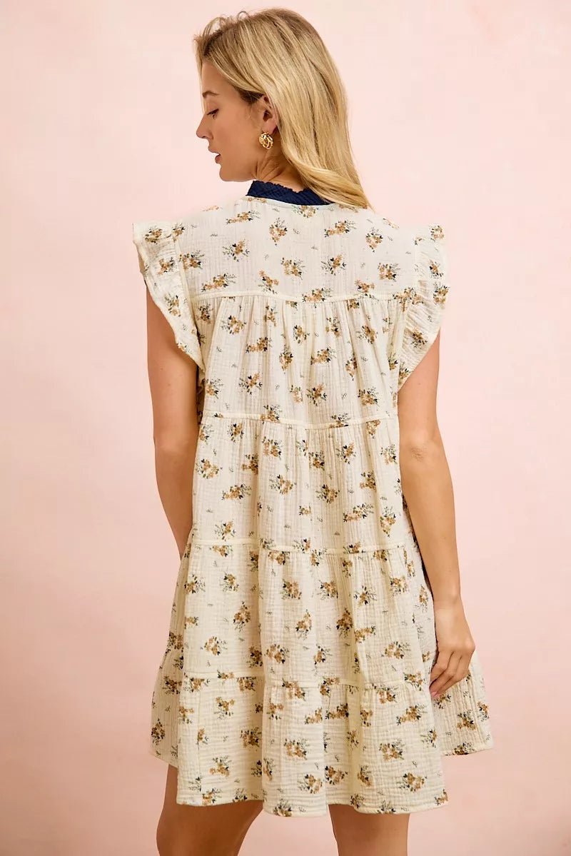 Women's apparel – product view 3