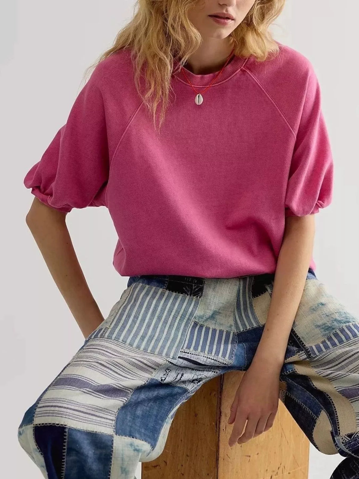 Women's Raglan Short-Sleeve Sweatshirt in pink — front view