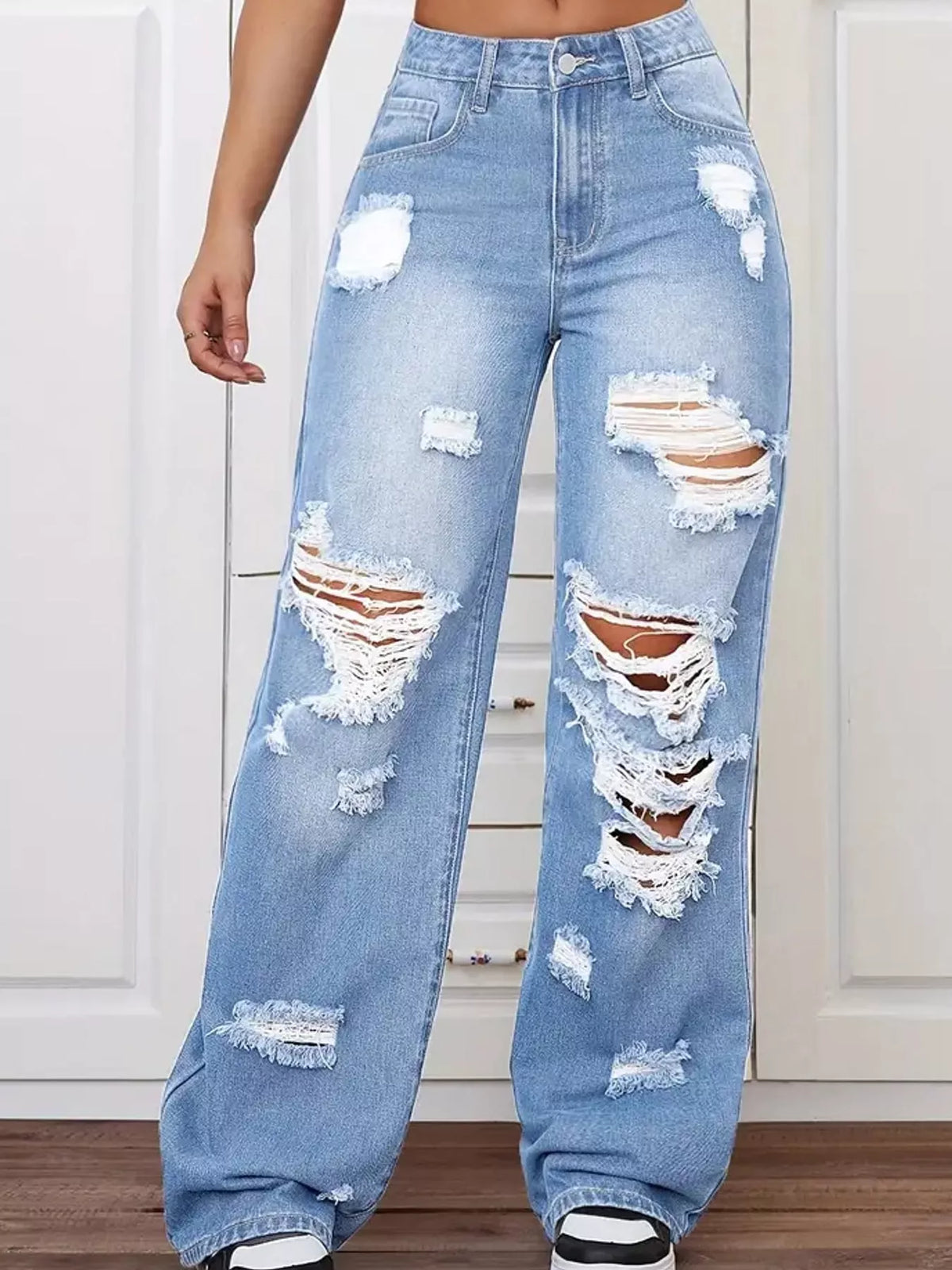 Distressed Wide-Leg Jeans in blue, front view