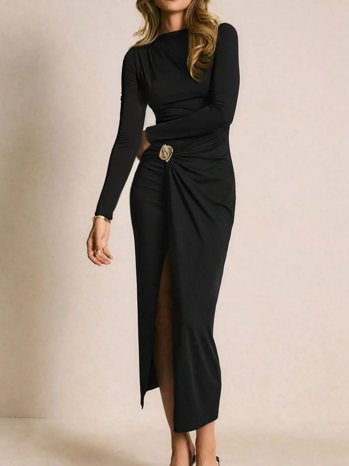 Ruched slit long-sleeve bodycon dress