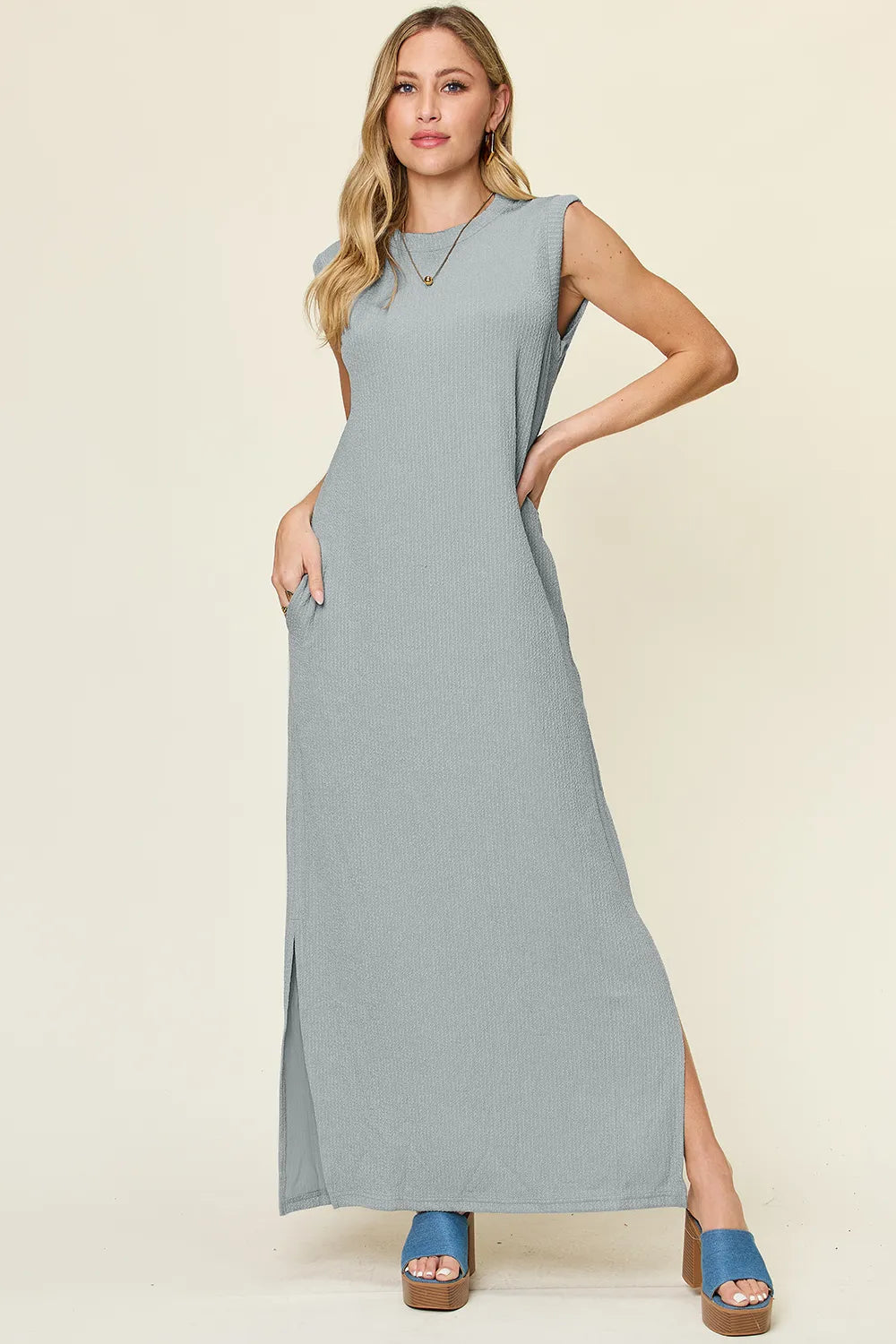 Women's apparel – product view 5