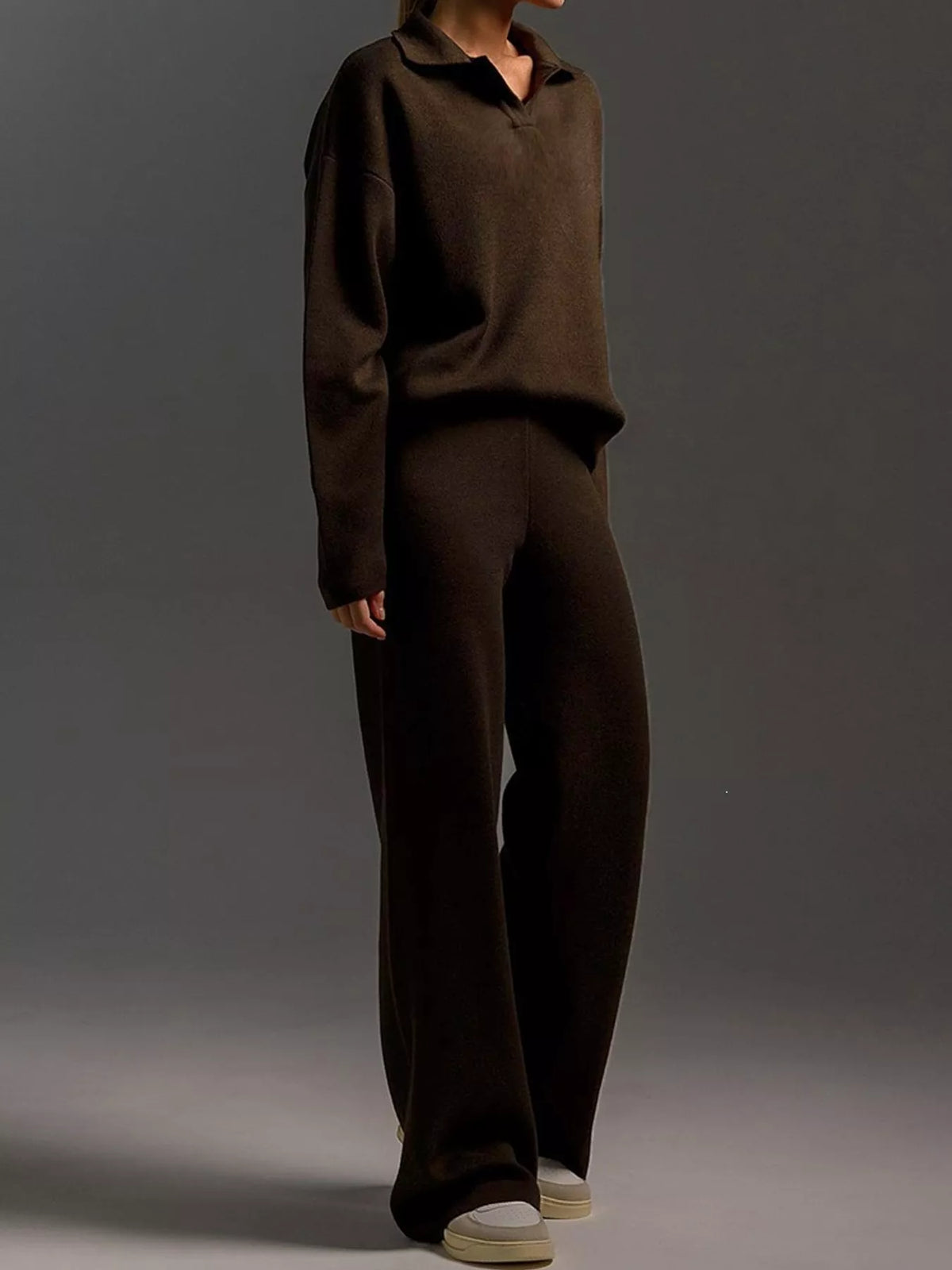 Polo top and pants set, brown side
