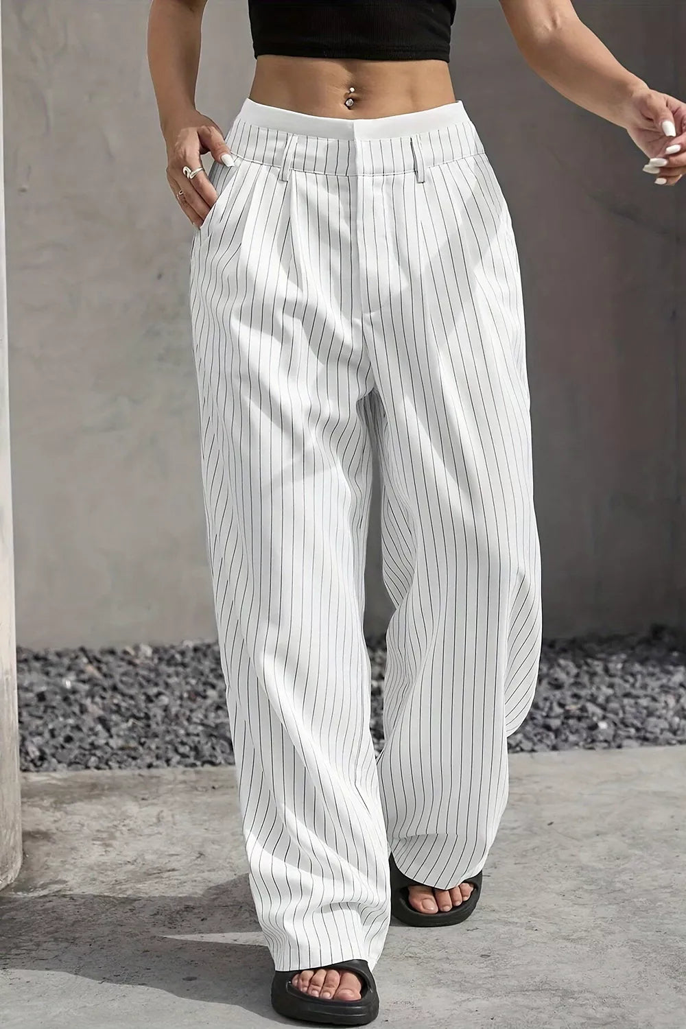 Women's pants – product view 8
