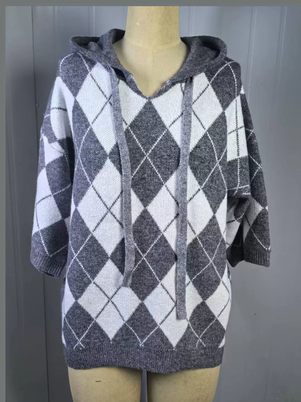 Argyle Pattern Hooded Sweater, front view
