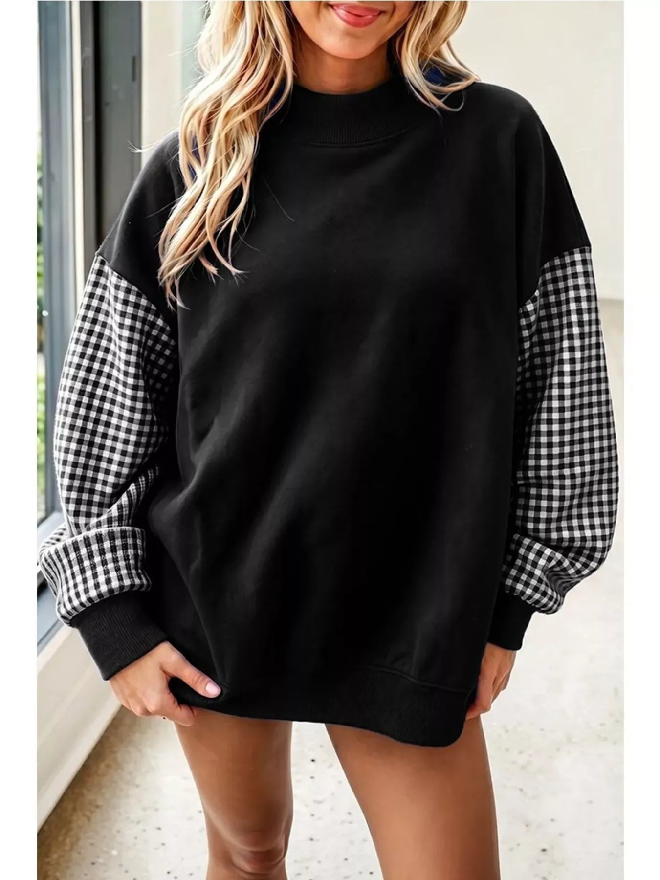 Trendsi Gingham Sleeves Round Neck Sweatshirt -