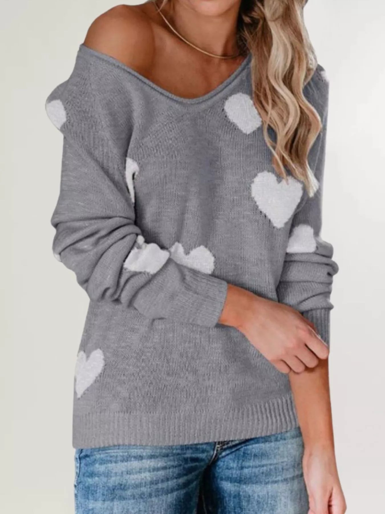 Trendsi Heart Pattern V-Neck Sweater -