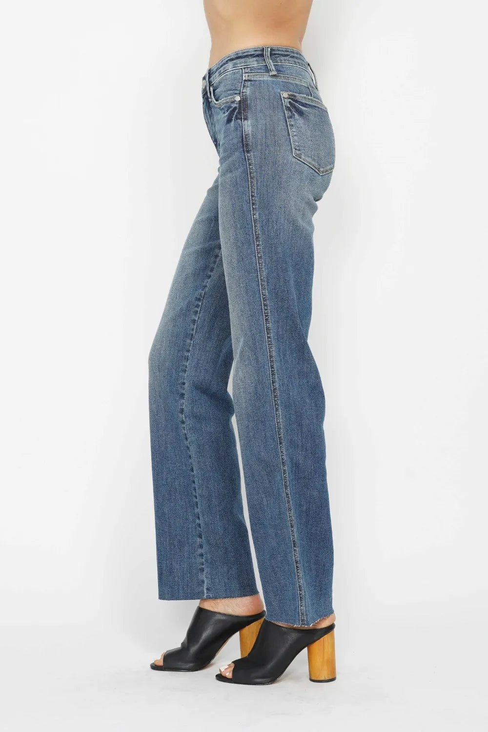 Women's jeans – product view 4