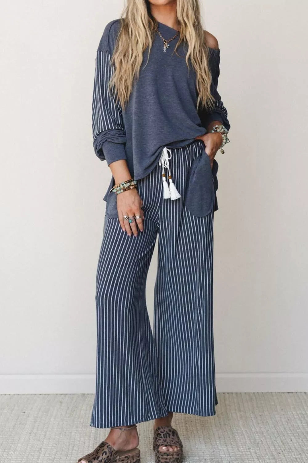 Top and drawstring pants set, blue set straight front