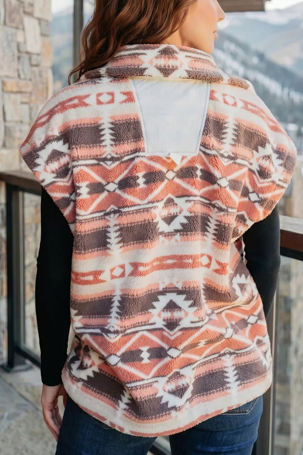 Trendsi Geometric Print Fleece Metal Button Placket Shift Silhouette Vest -