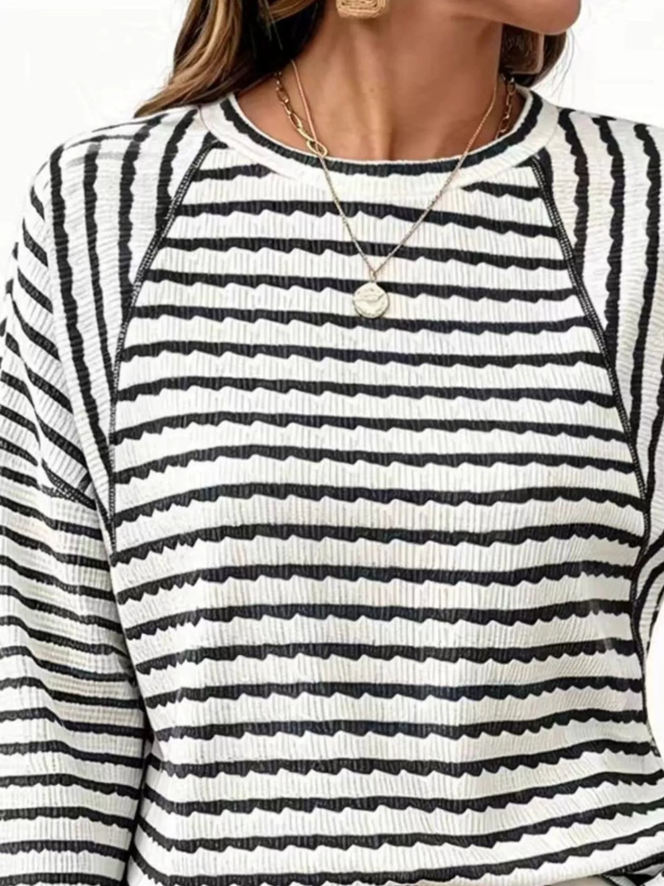 Trendsi Casual Striped Raglan Sleeve Long-Sleeve T-Shirt -