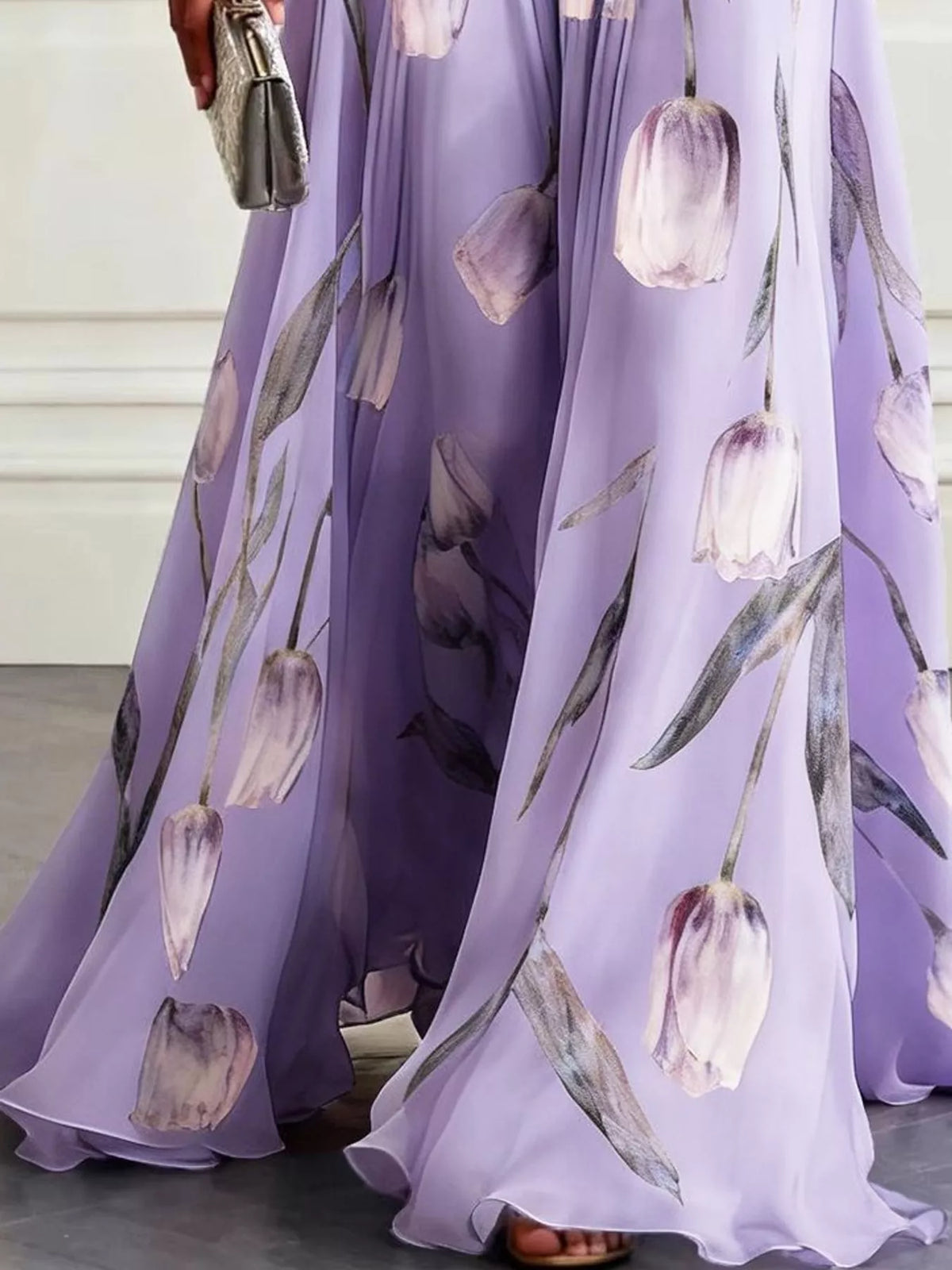 Women's Sleeveless Floral Print Maxi Dress in lavender floral — print detail view