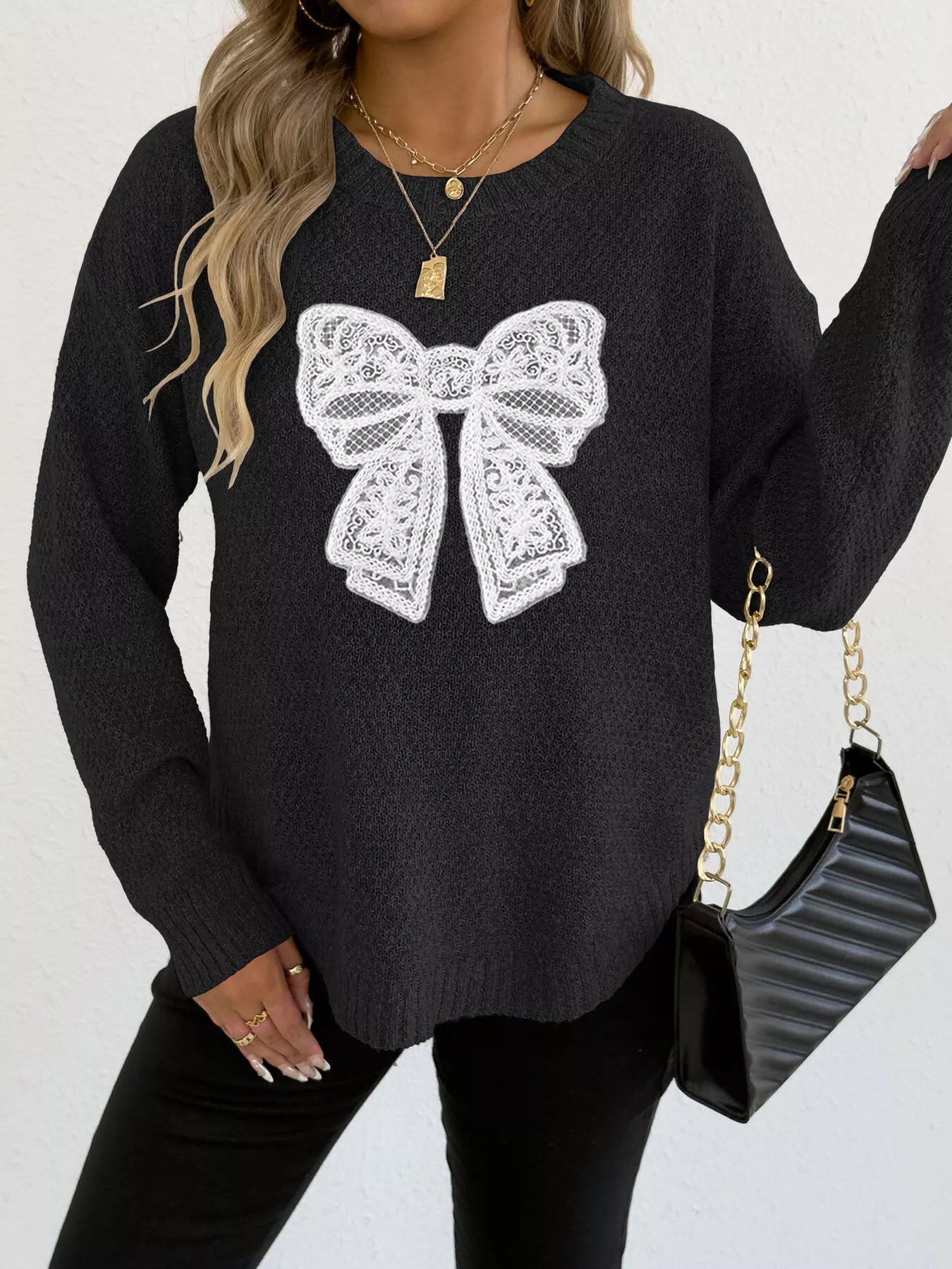Lace bow embroidered round-neck sweater