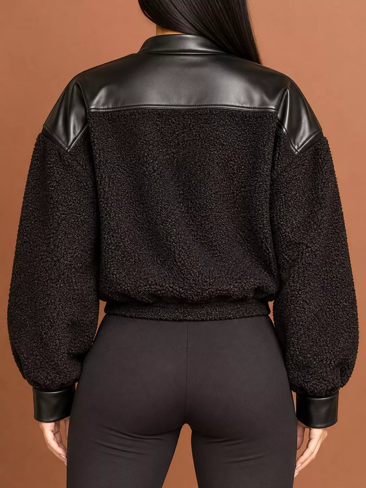 Sherpa-contrast jacket, black back