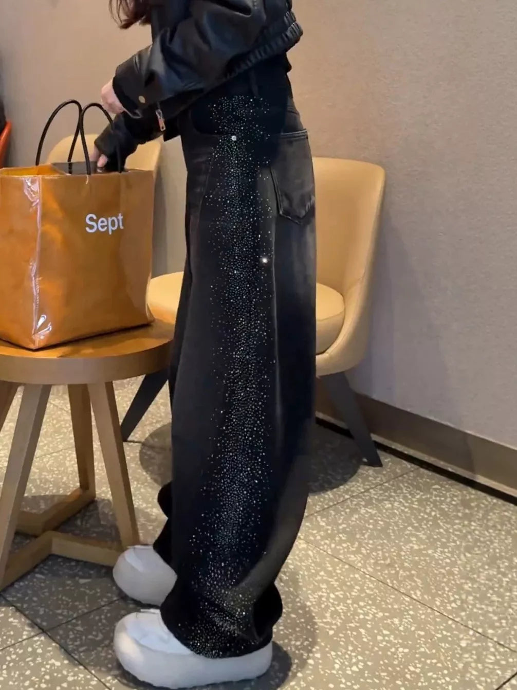 Rhinestone Embellished Wide-Leg Jeans in black