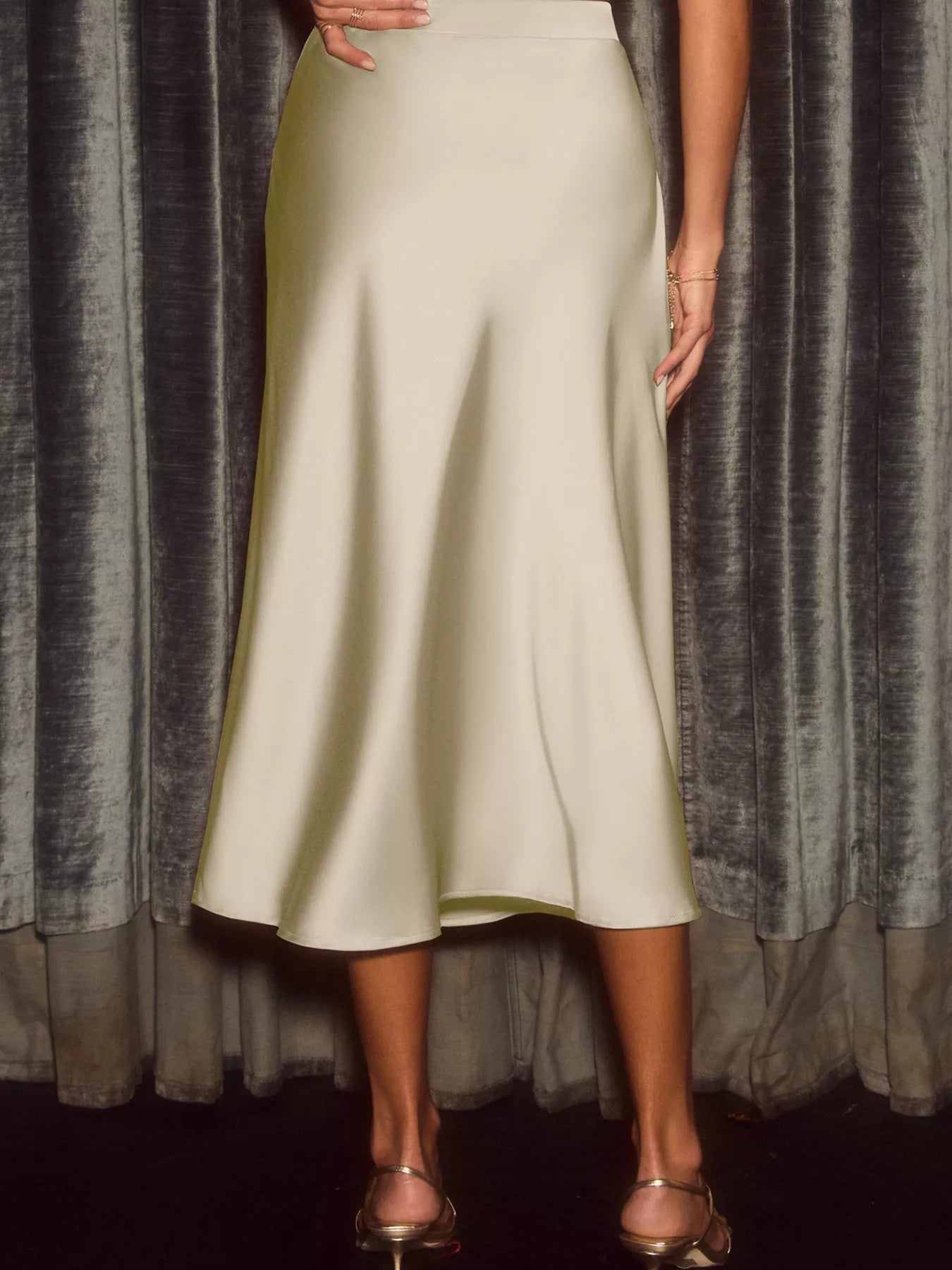 Trendsi Satin Midi Skirt -