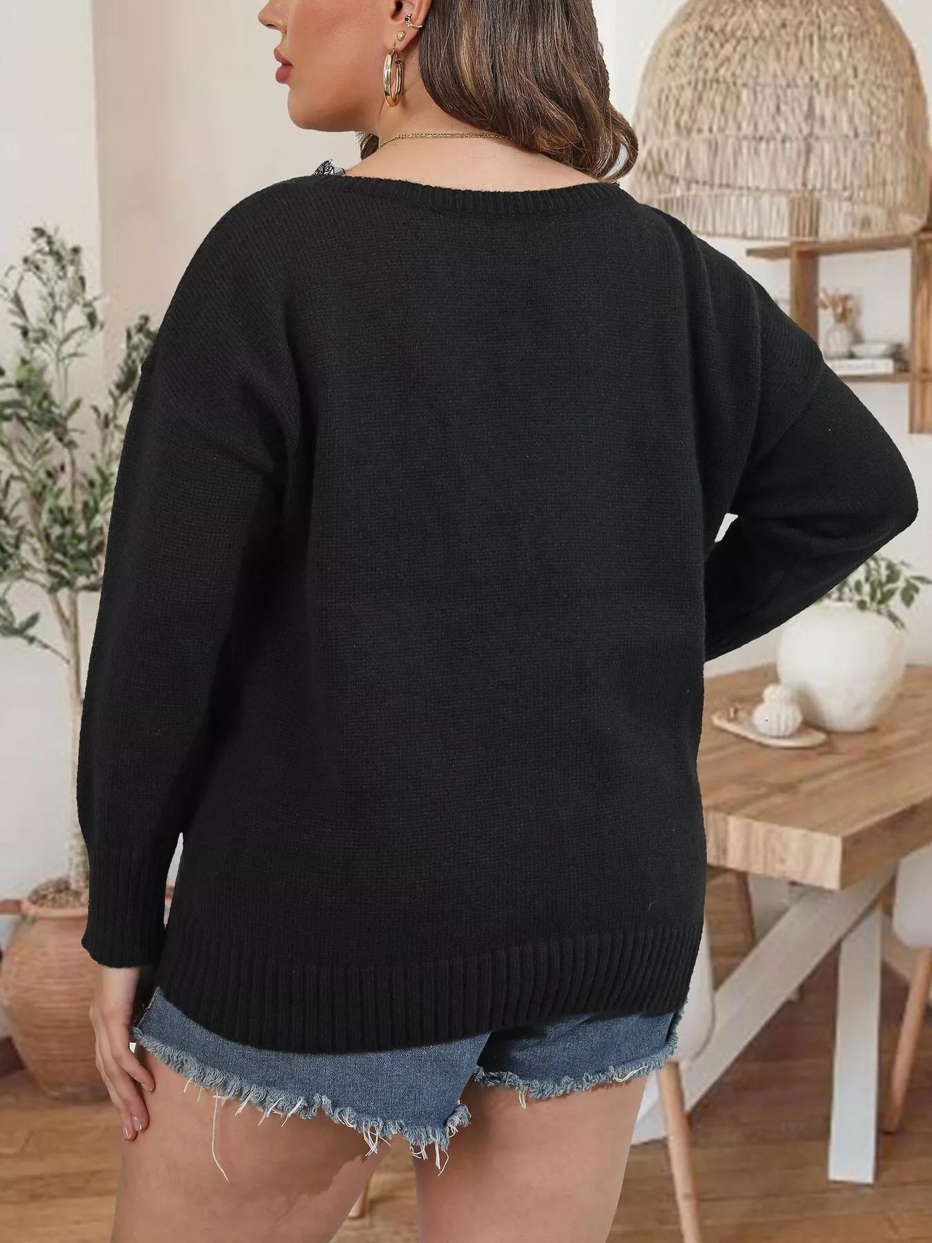Trendsi Plus Size Lace Trim V-Neck Sweater -