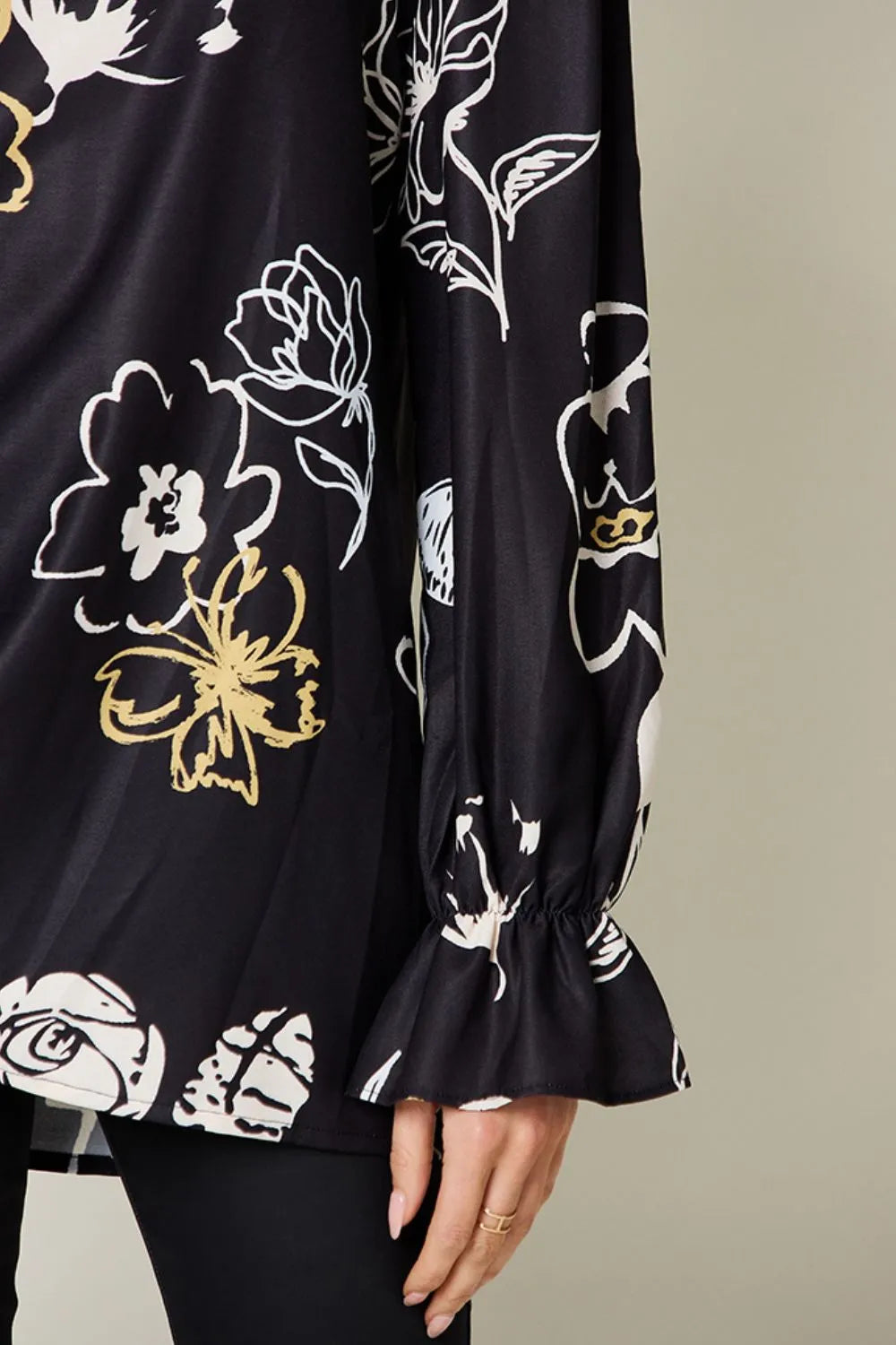 Women's blouse – product view 4