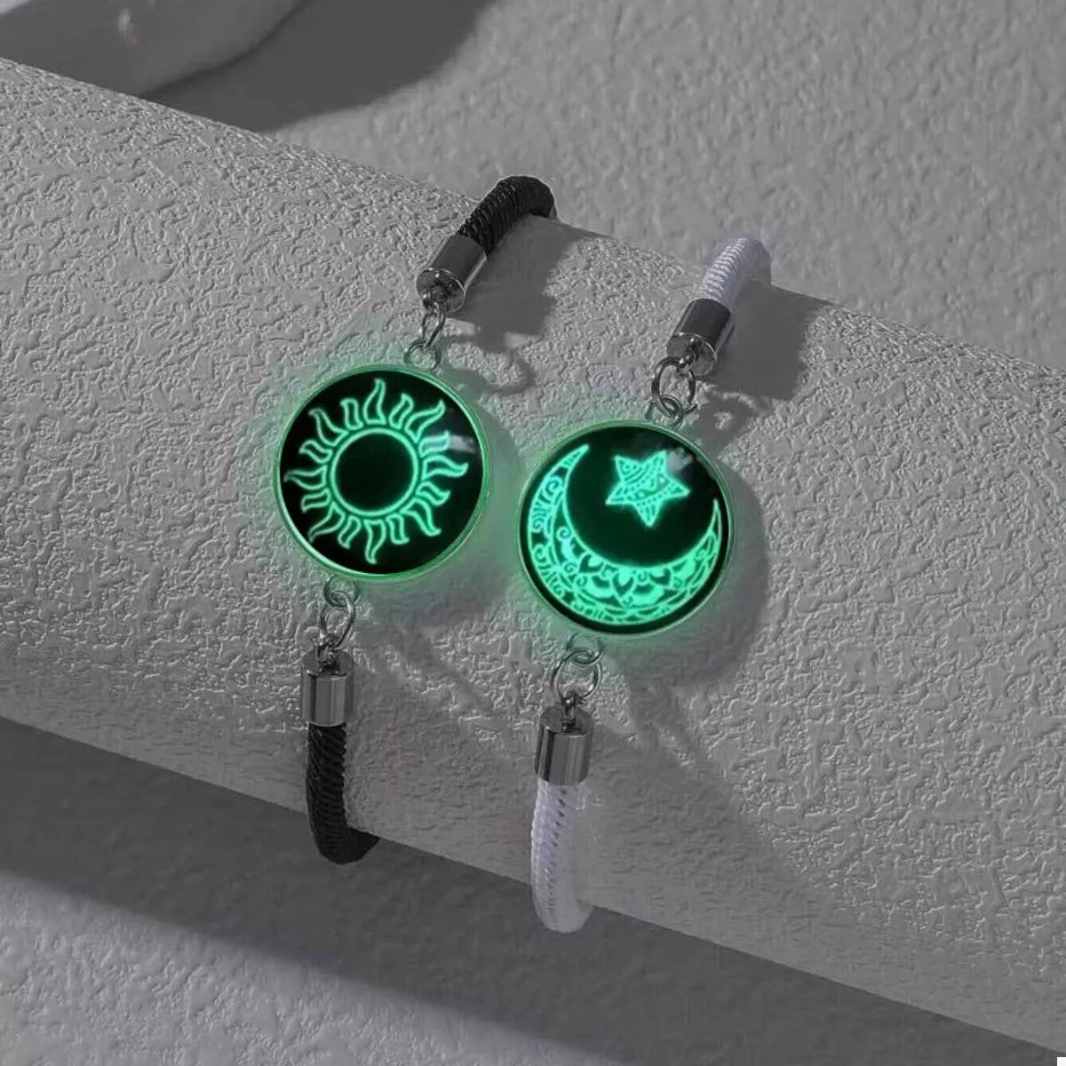 Trendsi 2-Piece Glow-in-the-Dark Sun Moon Bracelet -