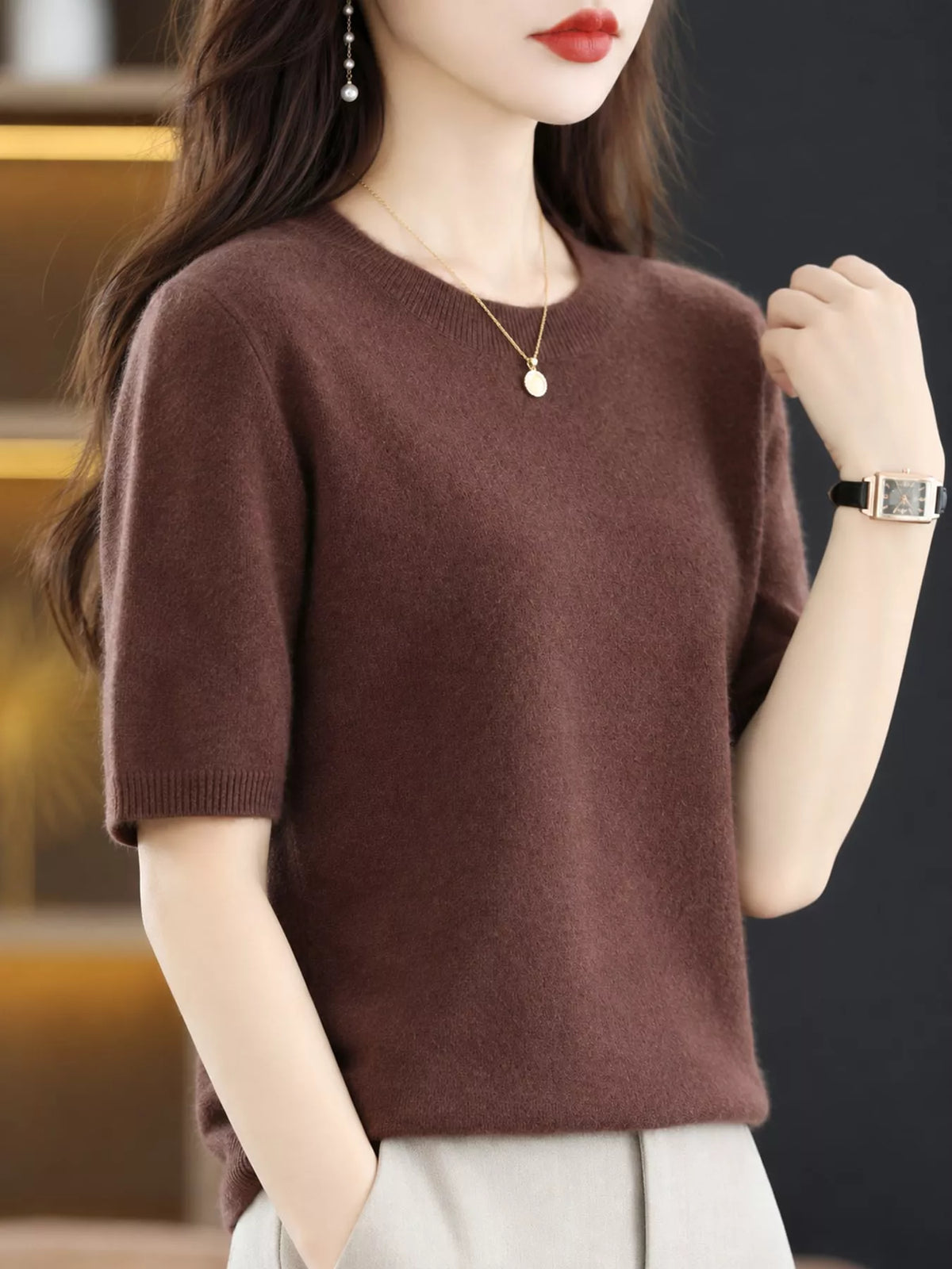 Brown round neck short sleeve sweater