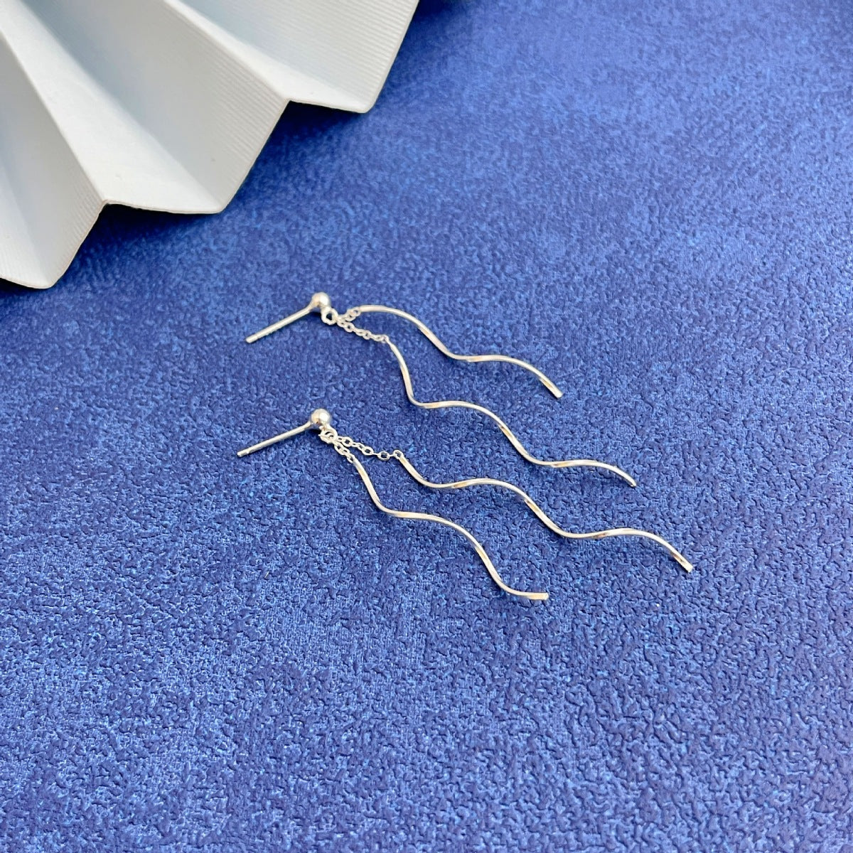 Trendsi 925 Sterling Silver Wave Earrings -