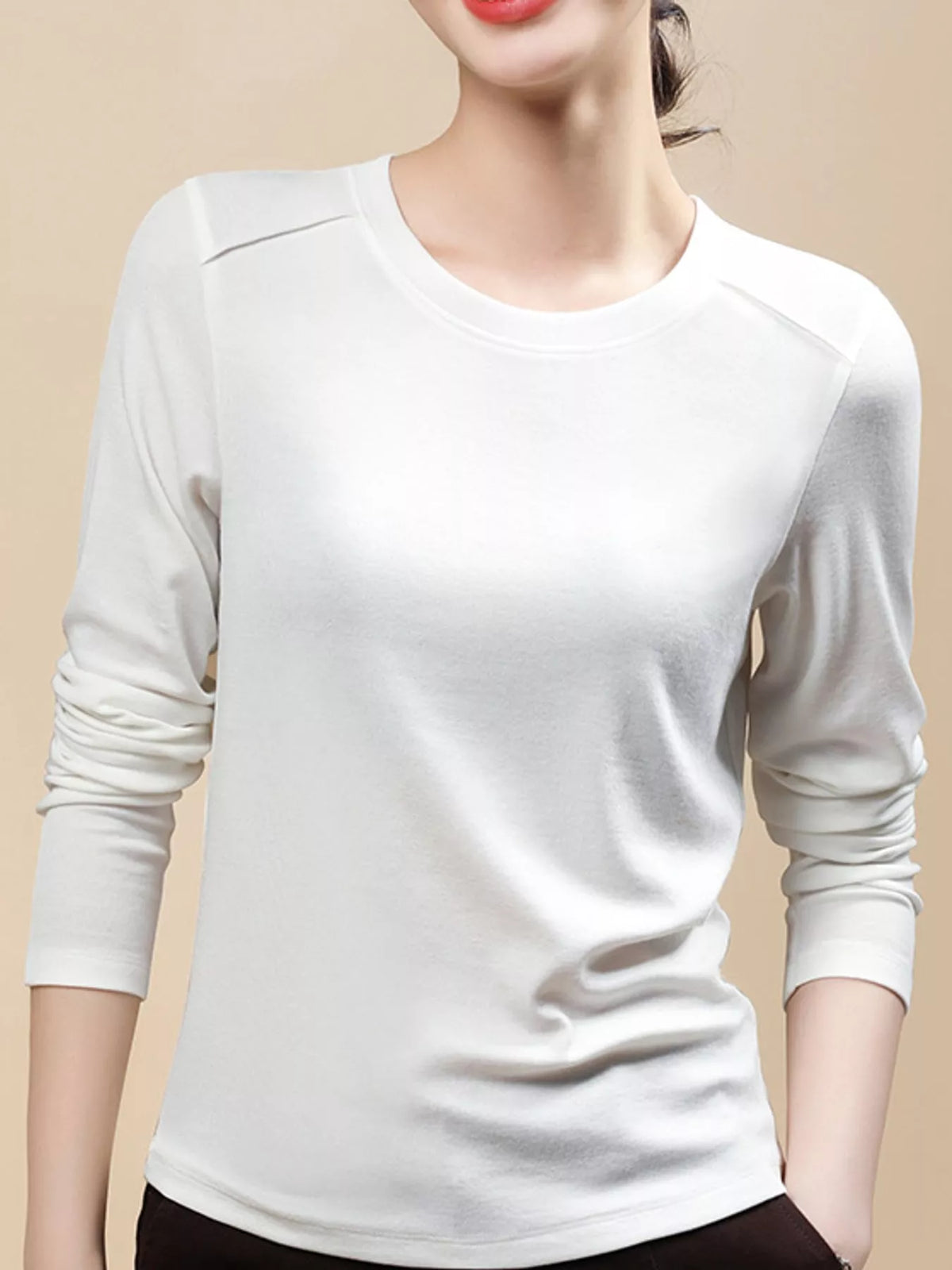 Cream solid long-sleeve crew neck t-shirt