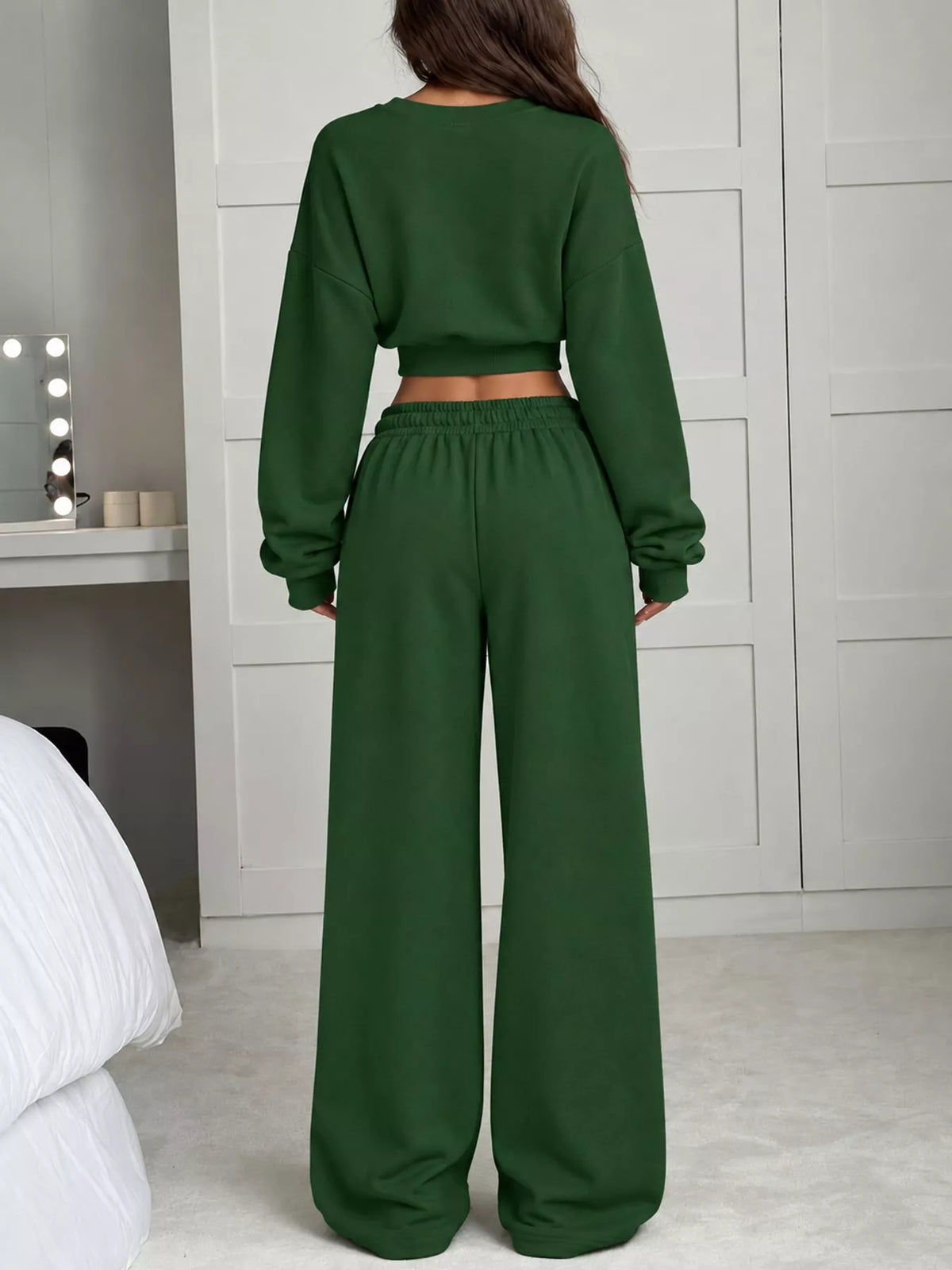 Wide-leg top and pants set, back view