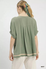 Trendsi Umgee Linen Contrast Trim V-Neck Blouse -