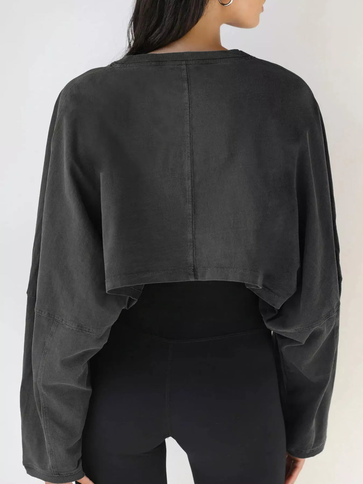 Cropped Sweatshirt in dark gray, back view