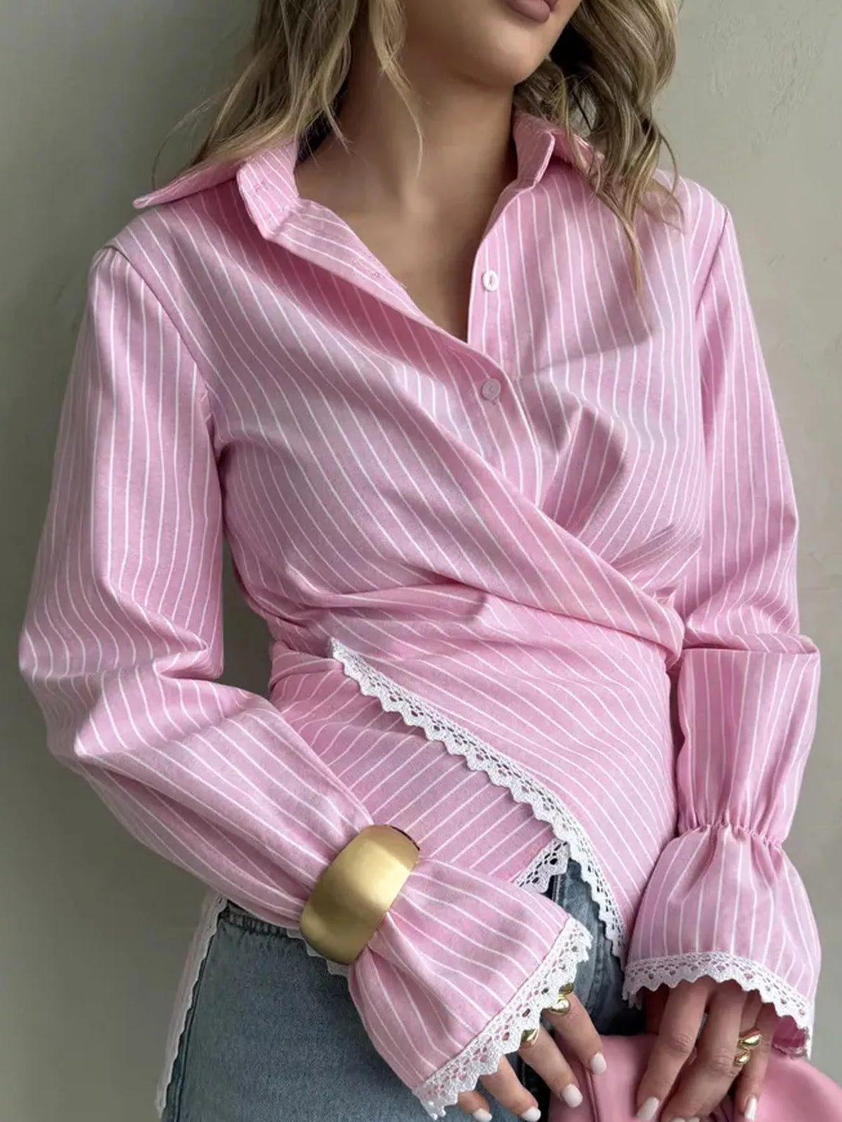 Lace-trim striped shirt, pink wrapped front