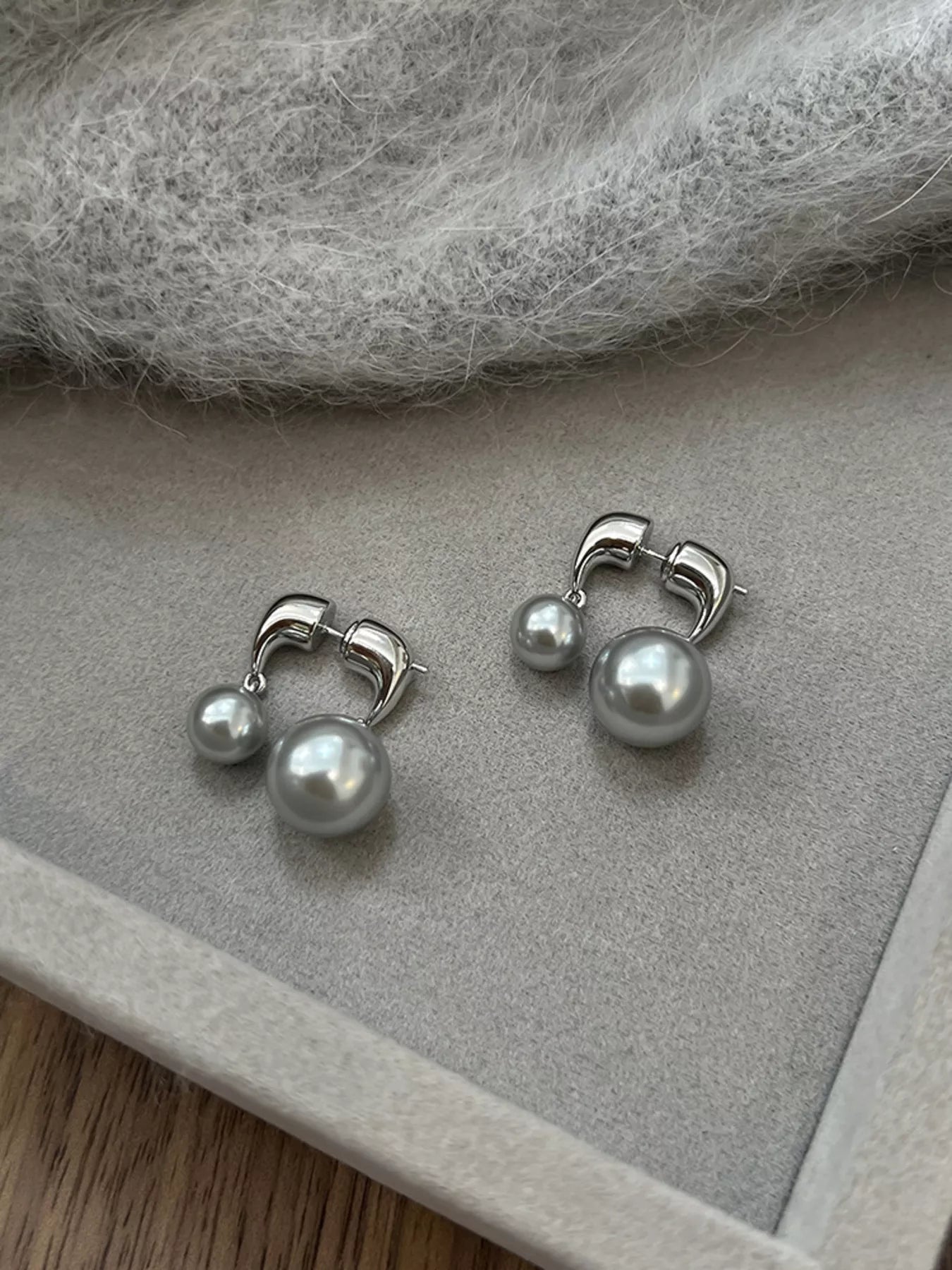 Trendsi Pearl Alloy Drop Earrings -